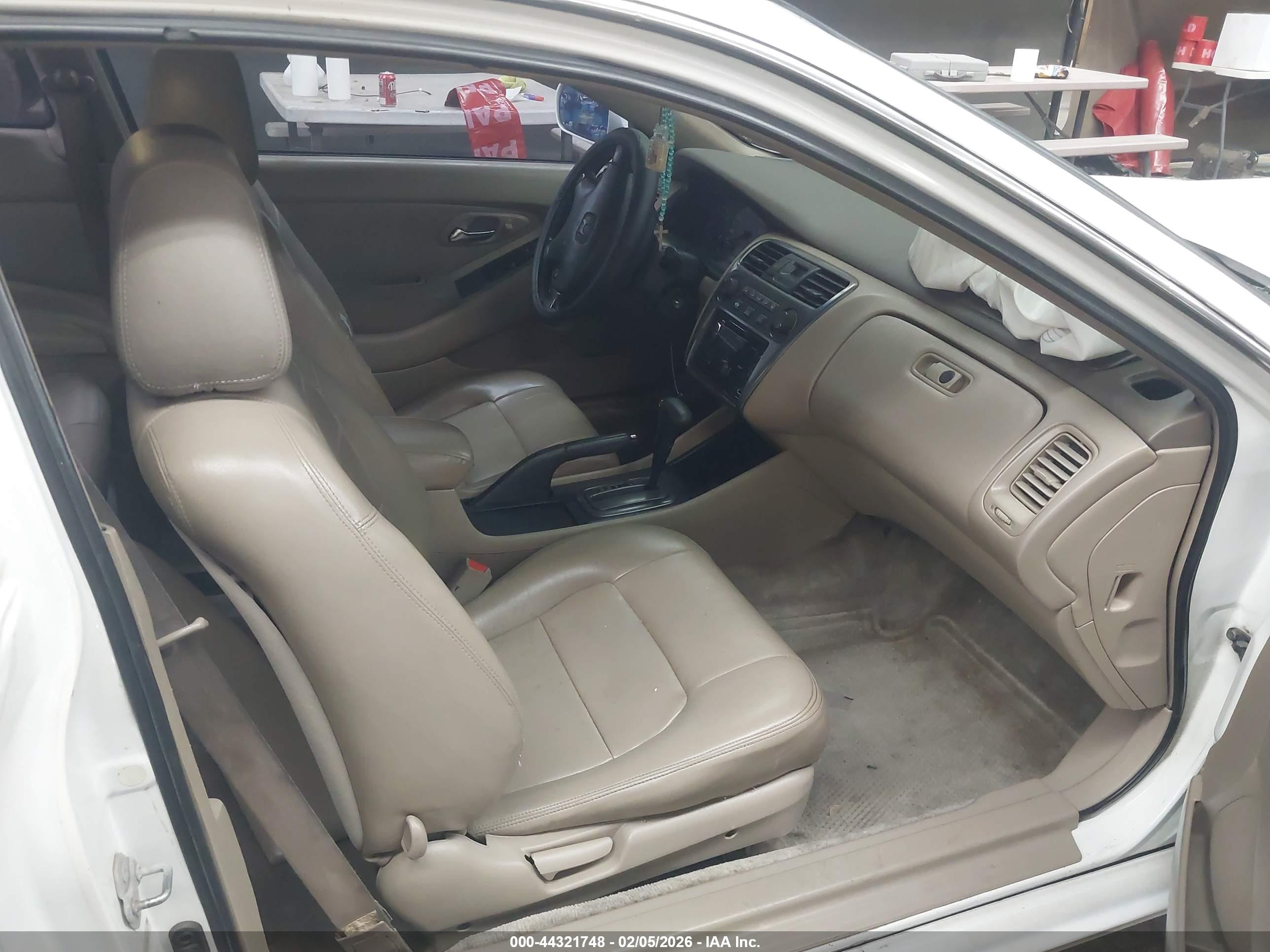 HONDA ACCORD image 5