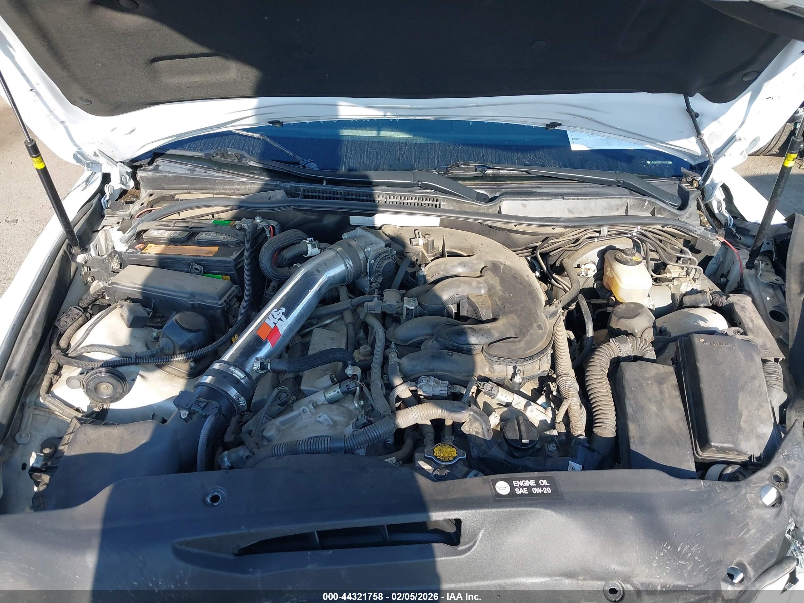 LEXUS IS image 10