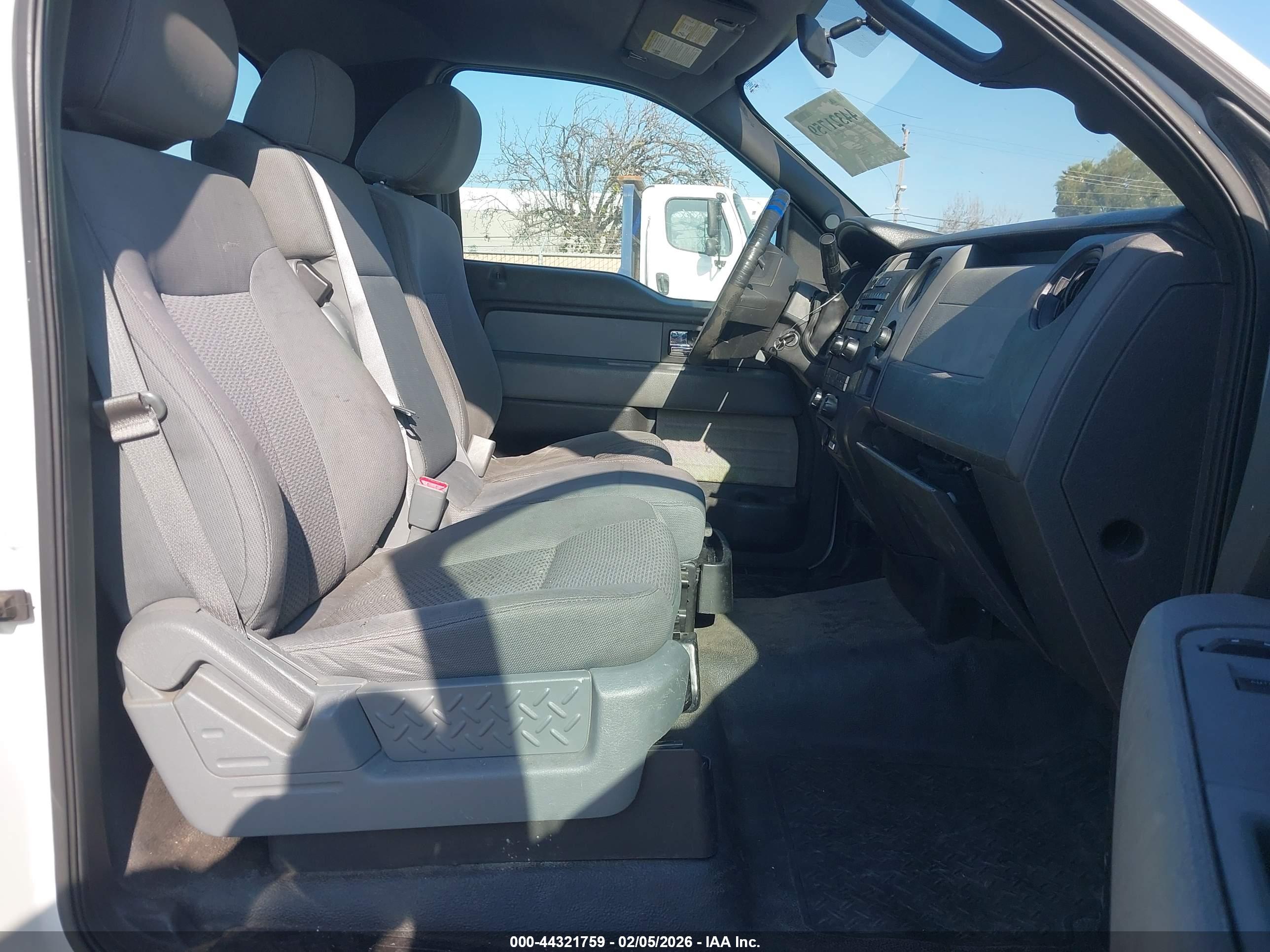 FORD F-150 image 5