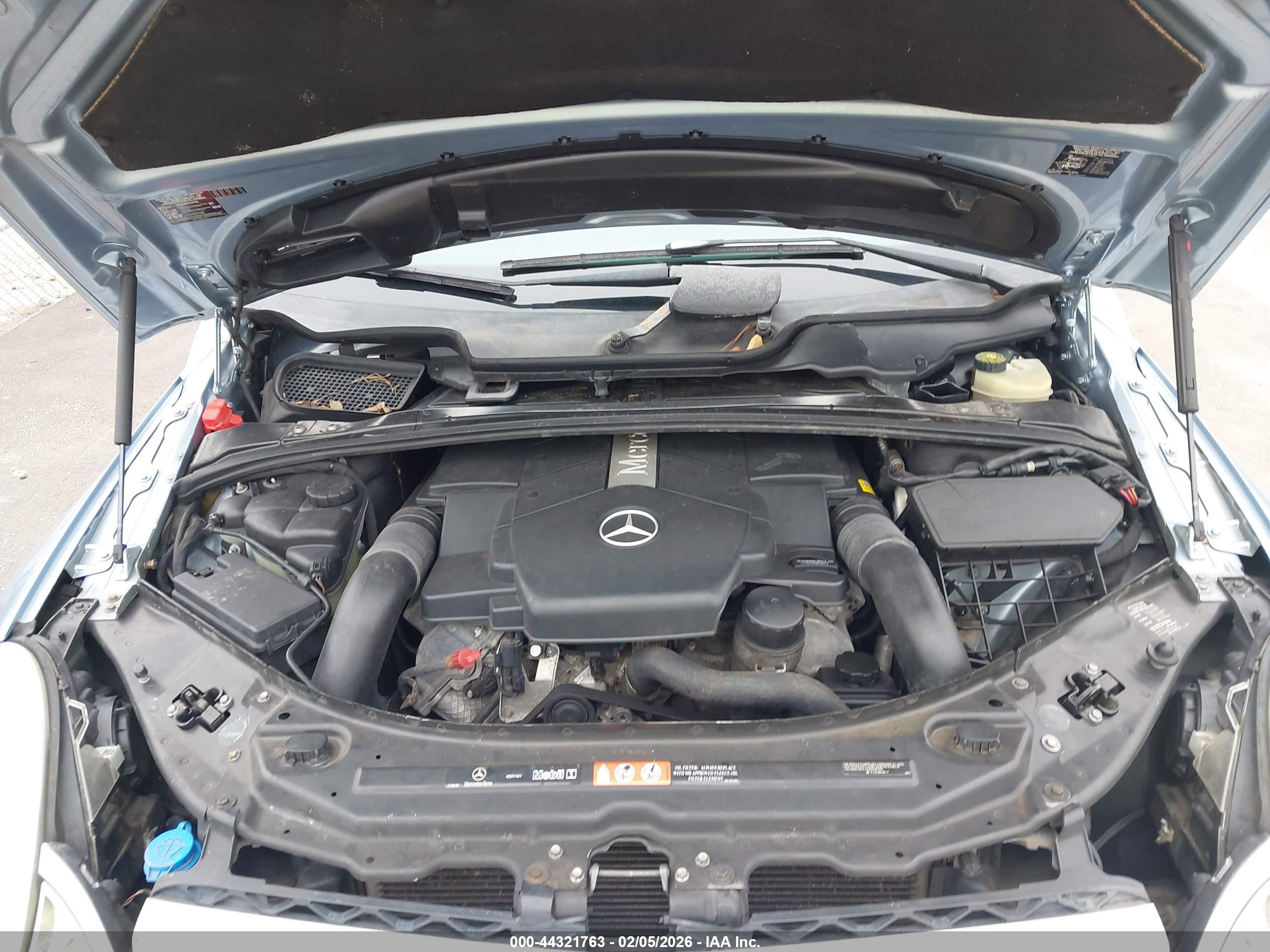 MERCEDES-BENZ R image 10