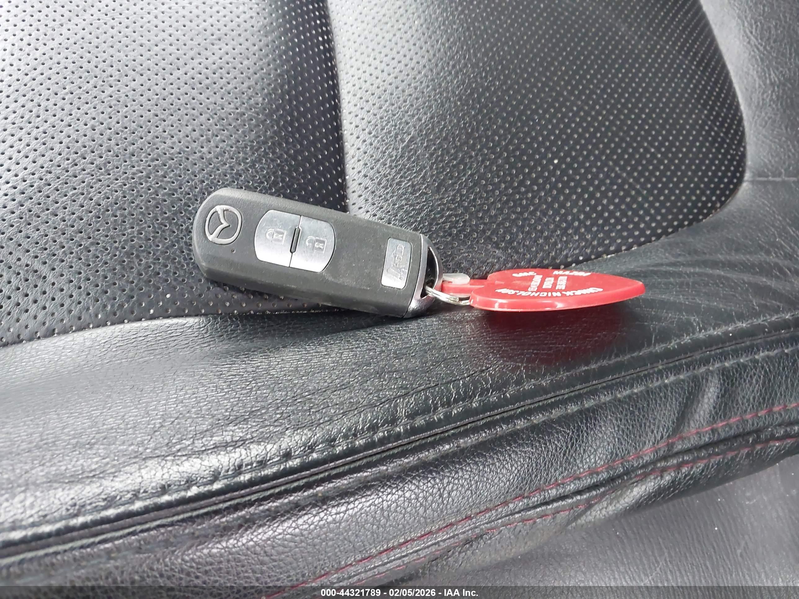 MAZDA CX-5 image 11