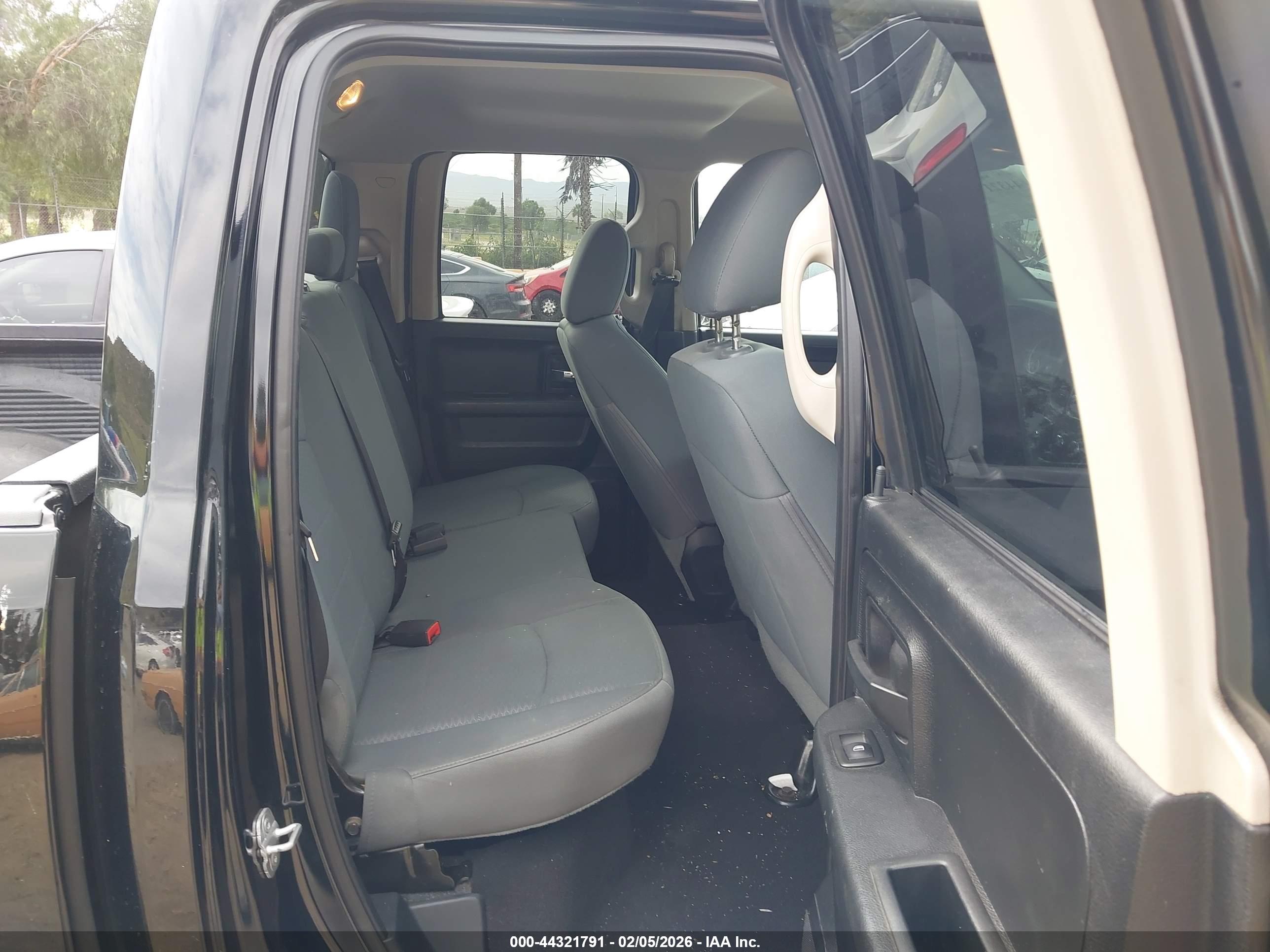 RAM 1500 image 8
