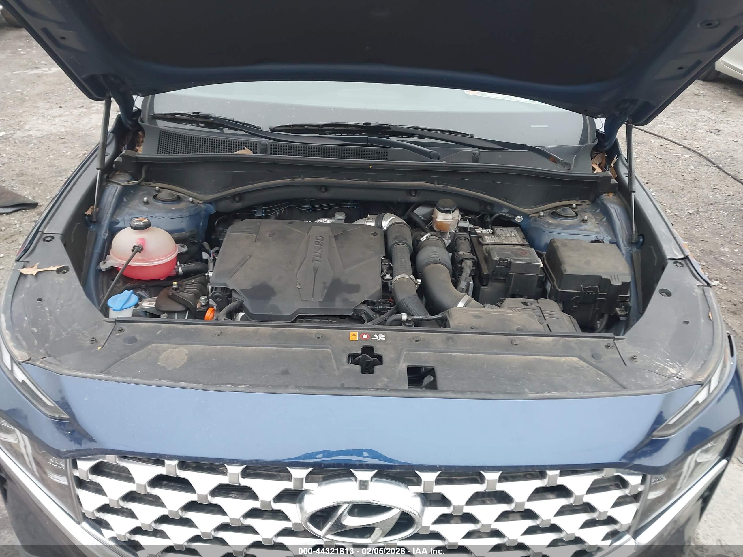 HYUNDAI SANTA image 10