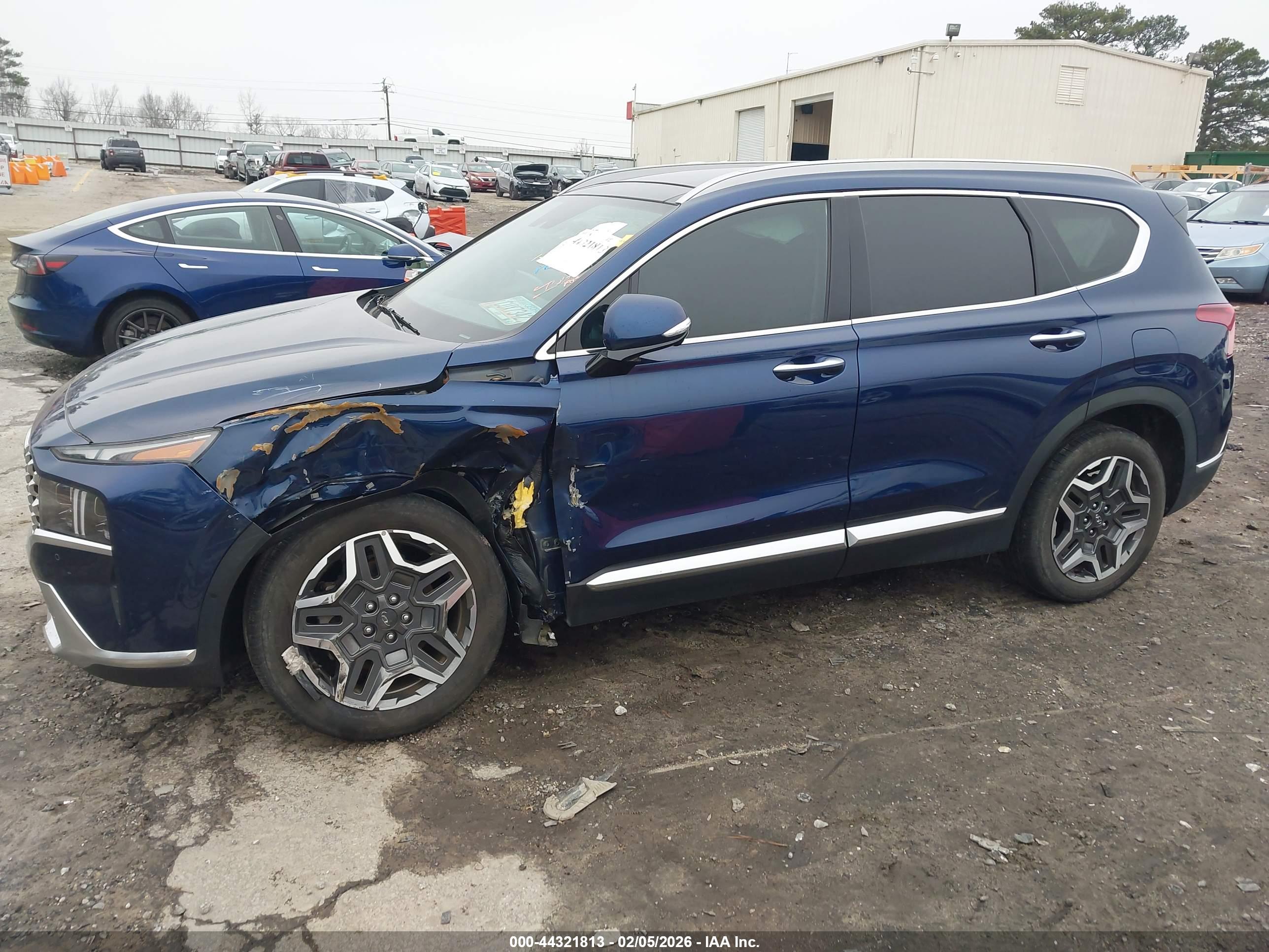 HYUNDAI SANTA image 6