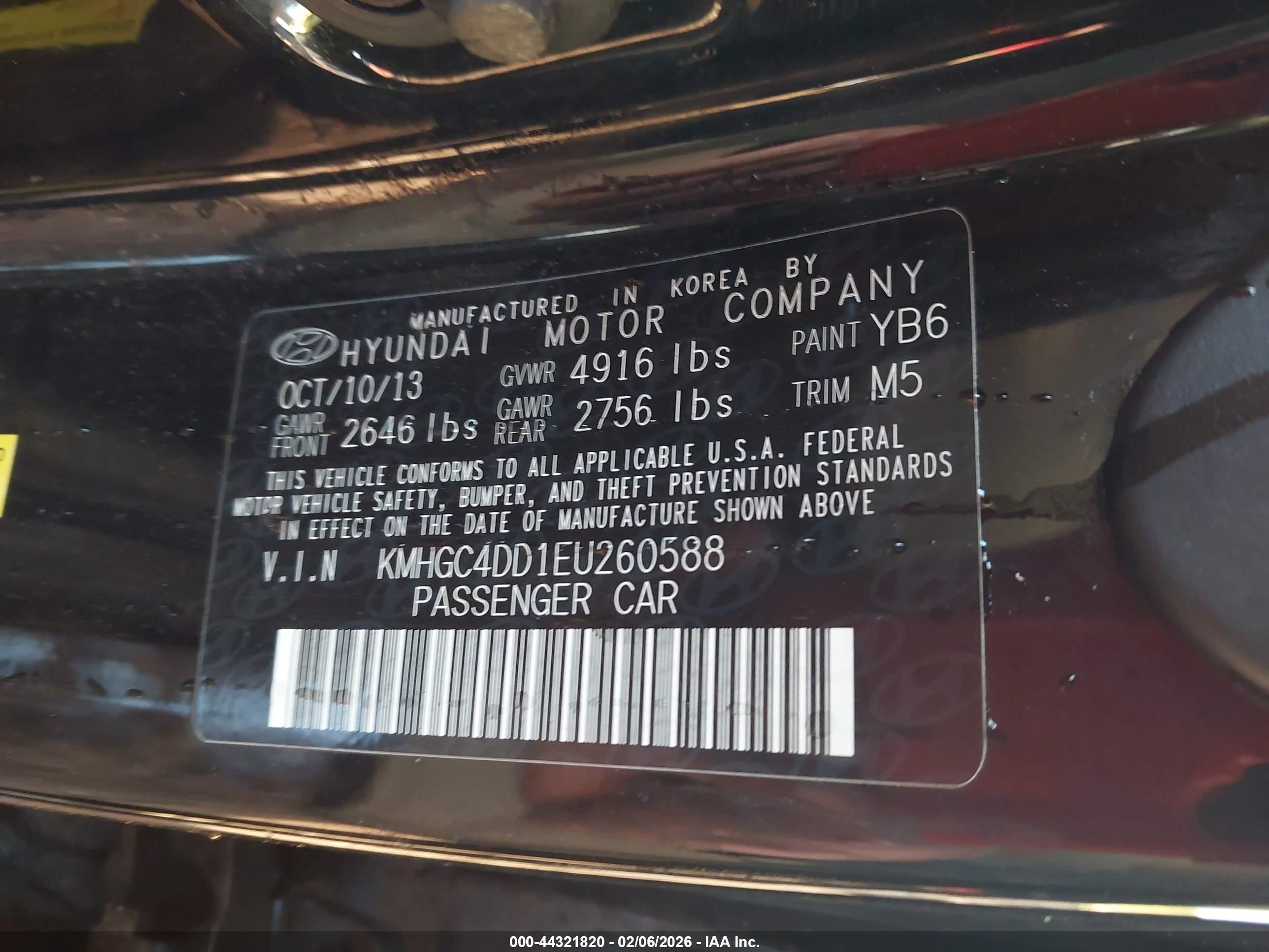 HYUNDAI GENESIS image 9