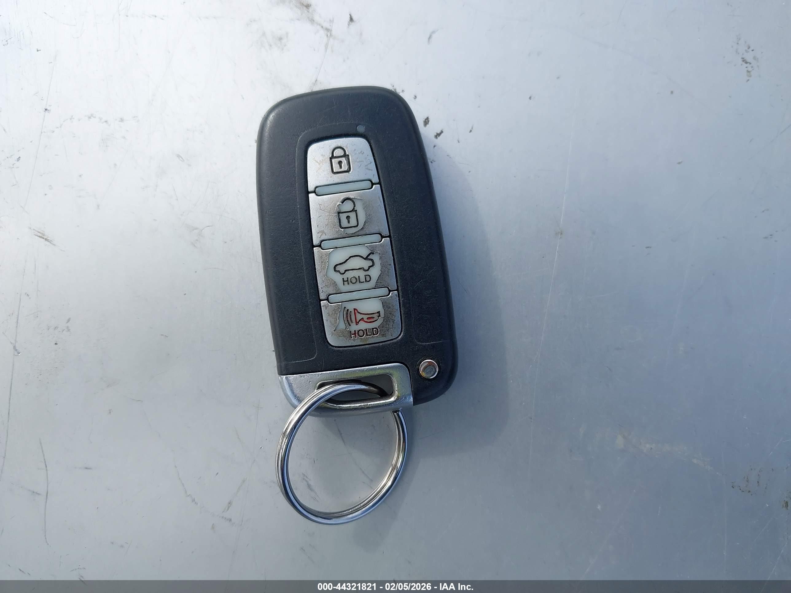 HYUNDAI SONATA image 11