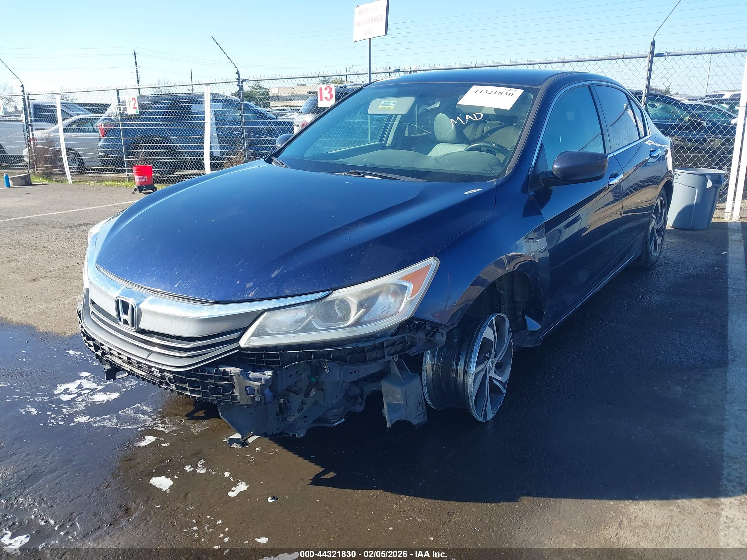 HONDA ACCORD image 6