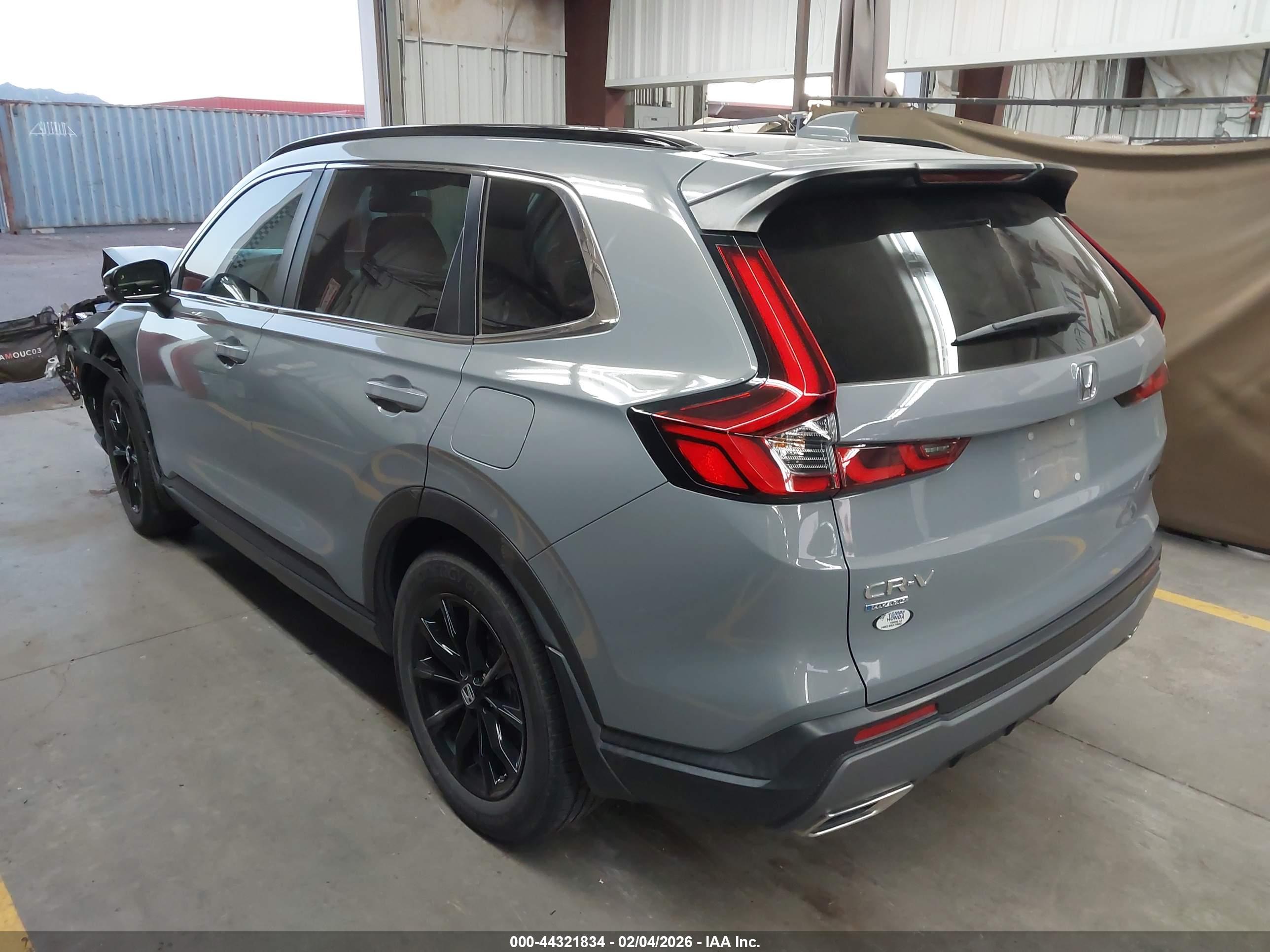 HONDA CR-V image 3