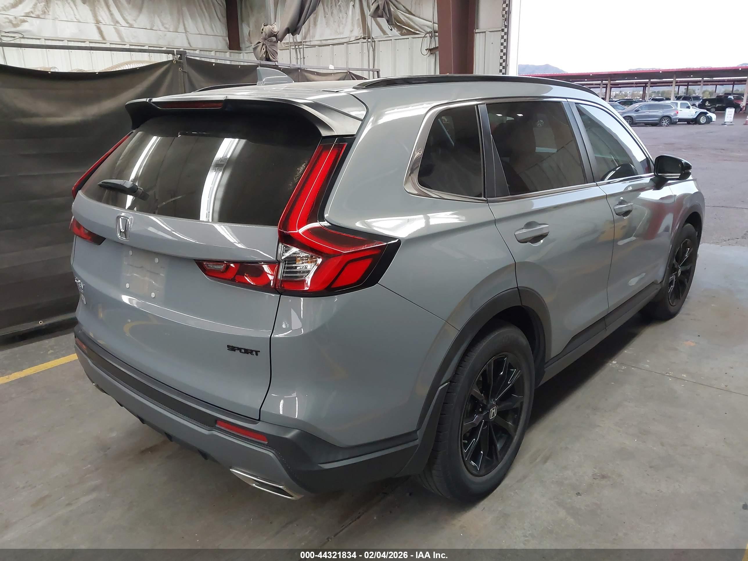 HONDA CR-V image 4