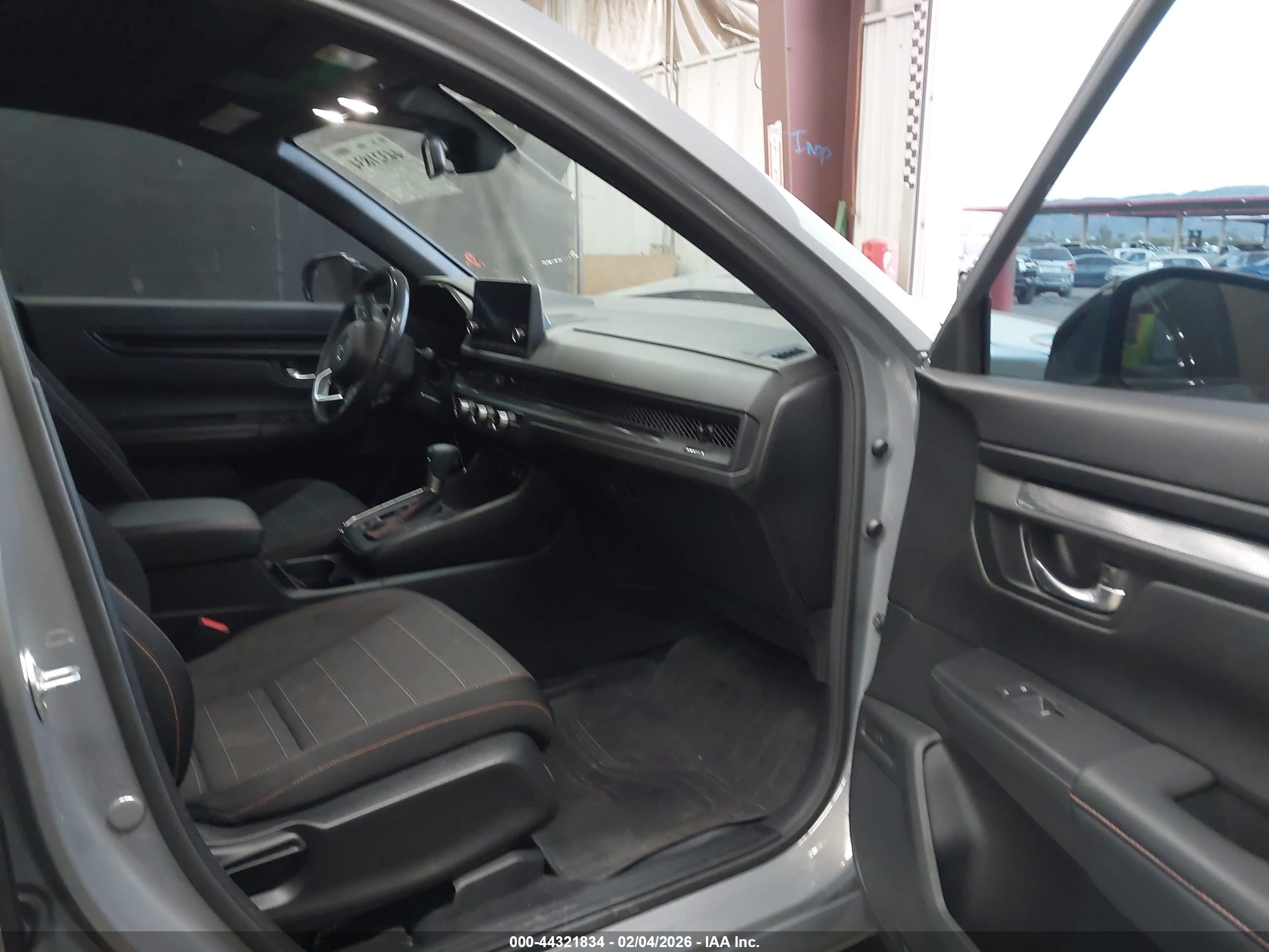 HONDA CR-V image 5