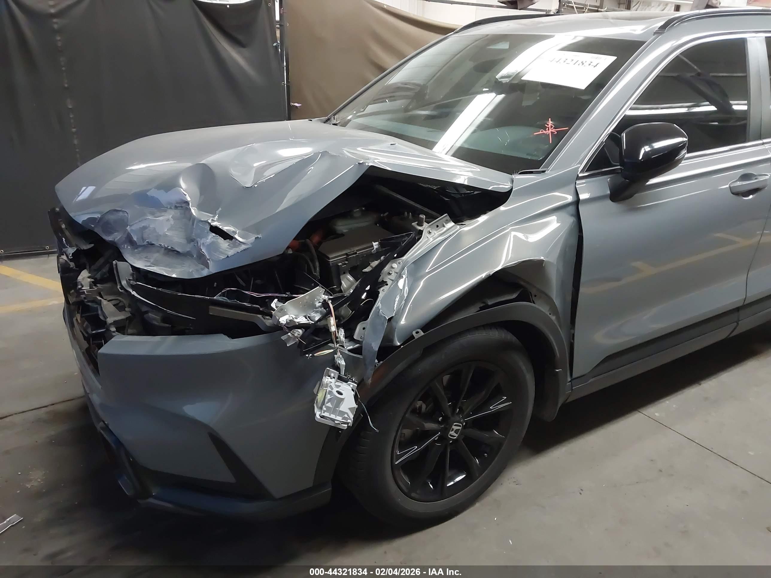 HONDA CR-V image 6