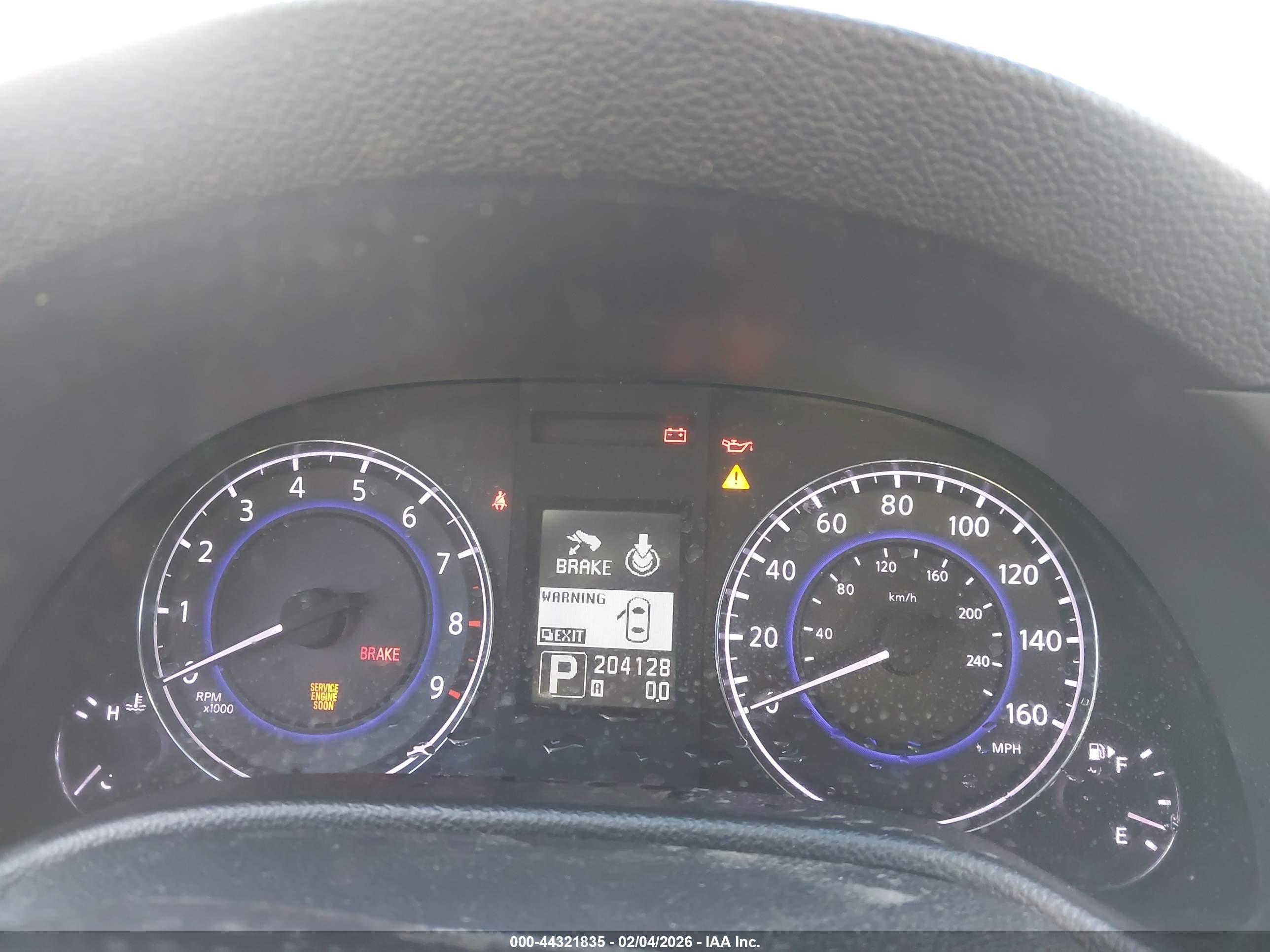 INFINITI G37 image 7