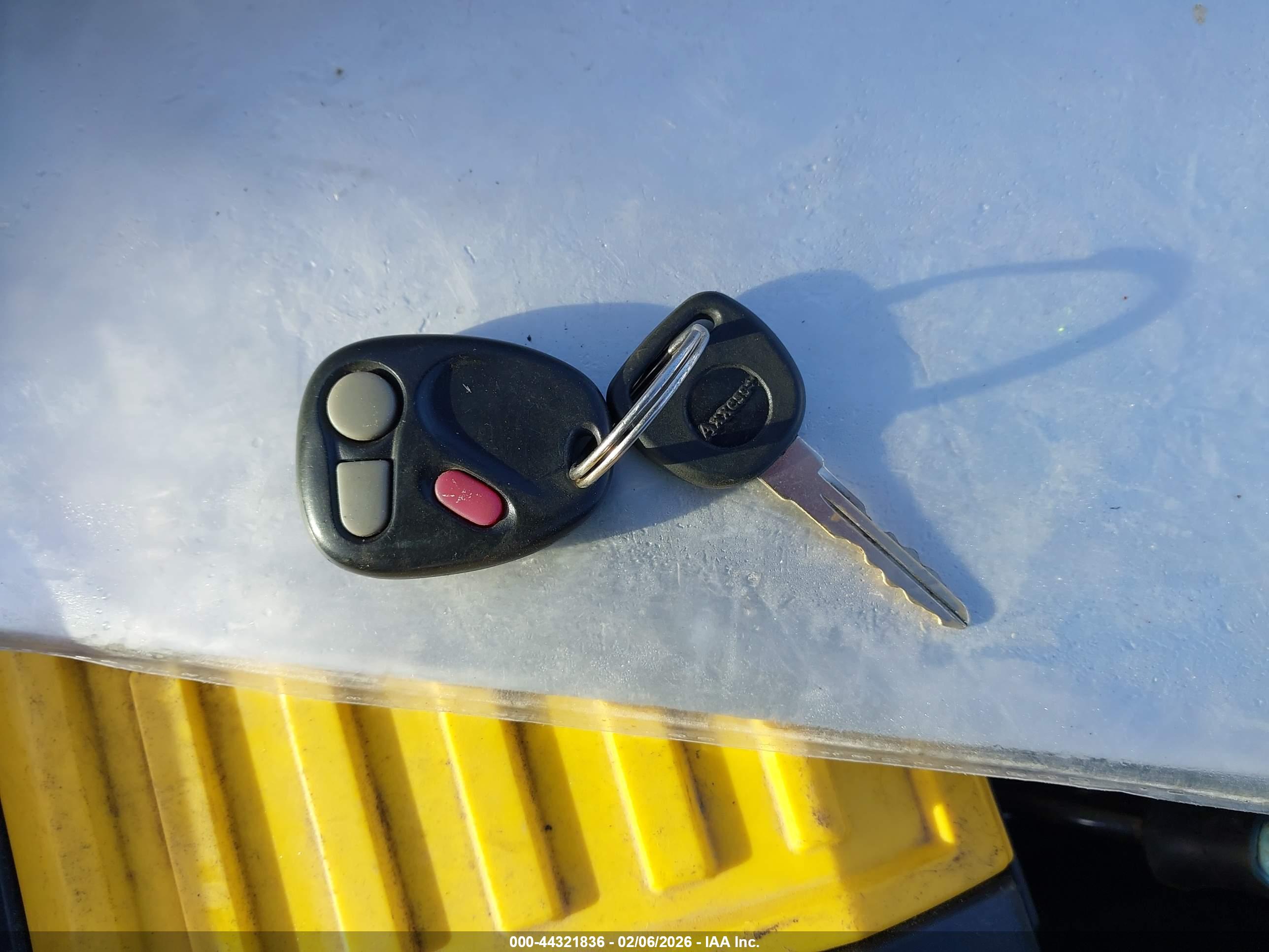 GMC SIERRA image 11
