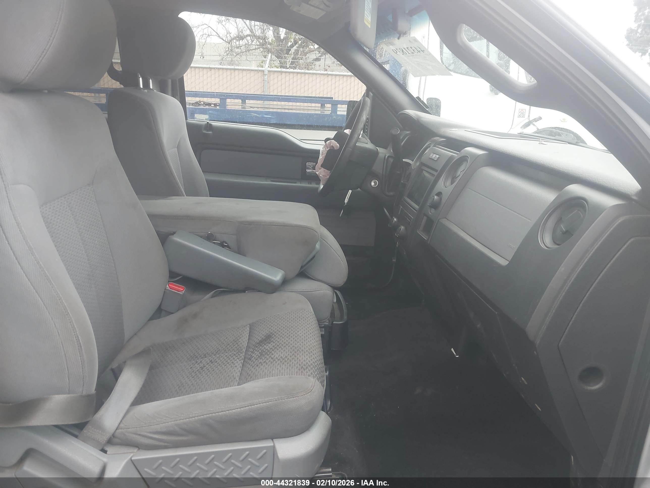 FORD F-150 image 5