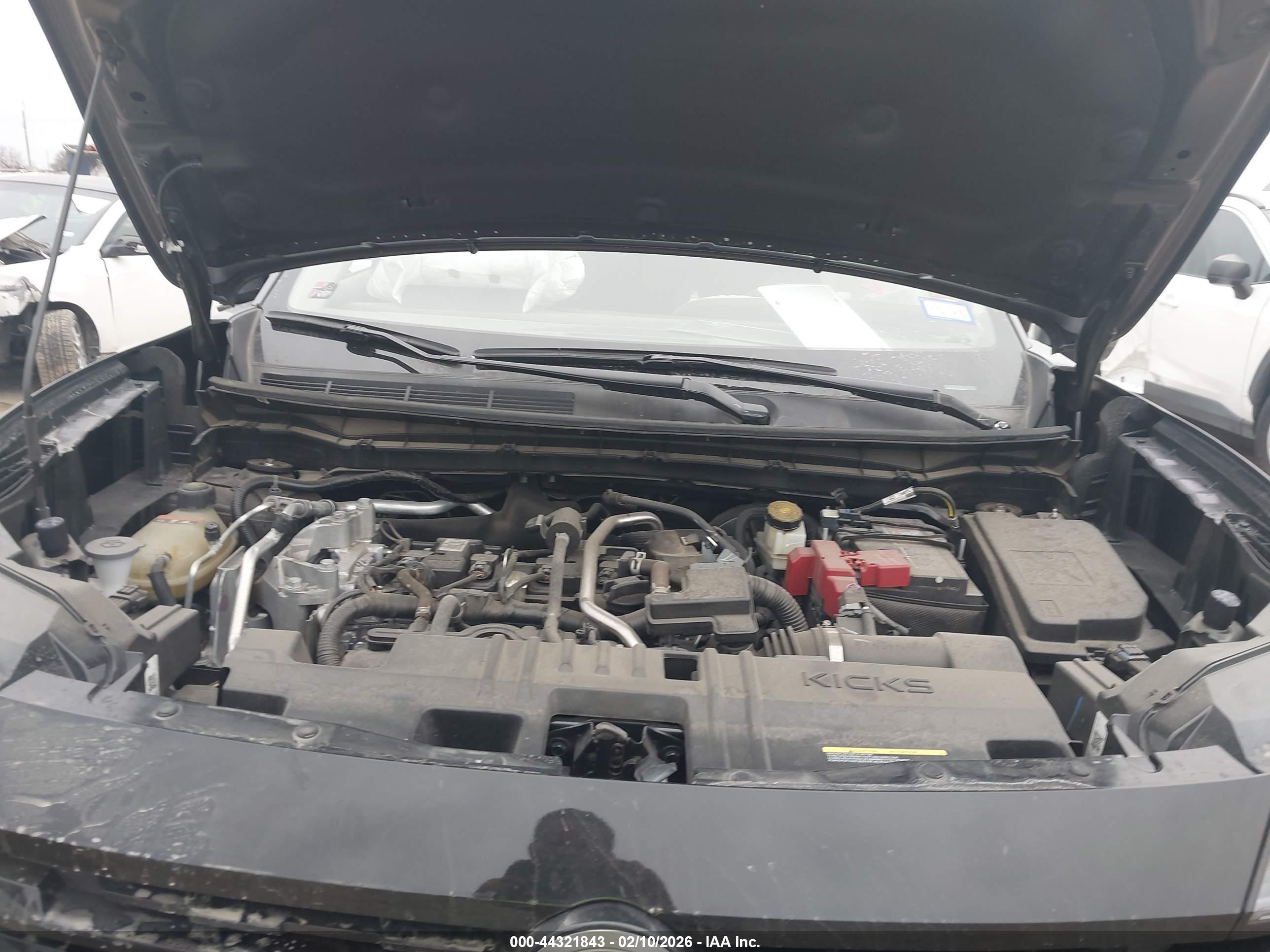 NISSAN KICKS image 10