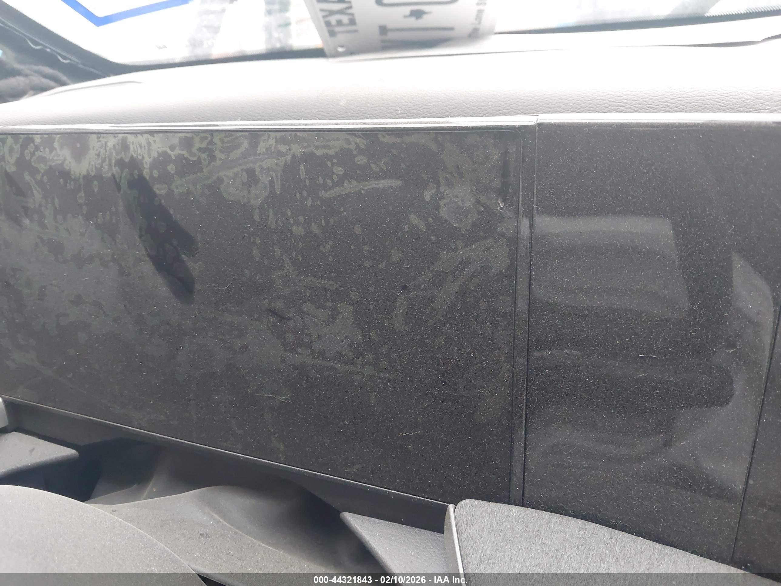 NISSAN KICKS image 7