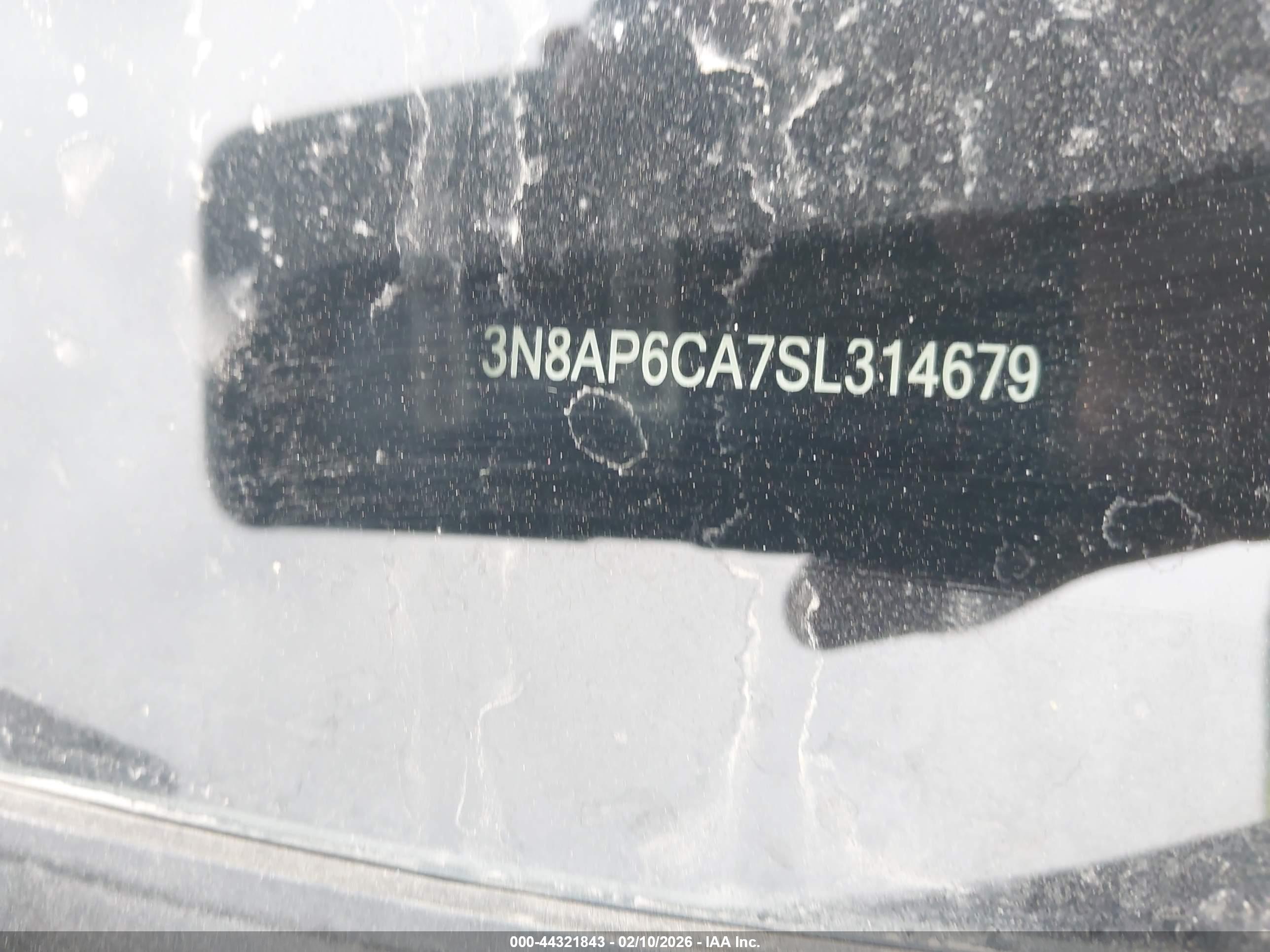 NISSAN KICKS image 9