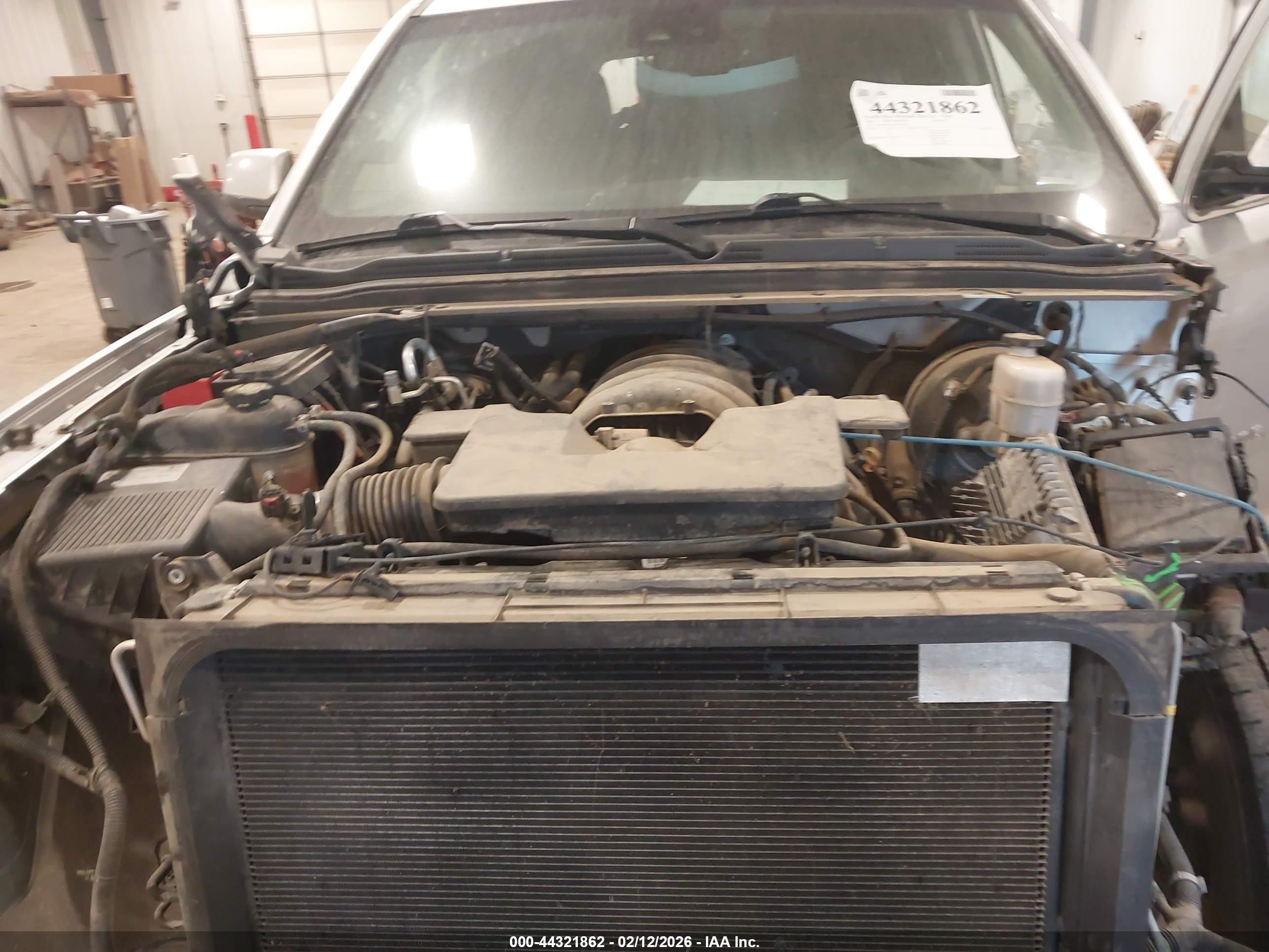 CHEVROLET TAHOE image 10