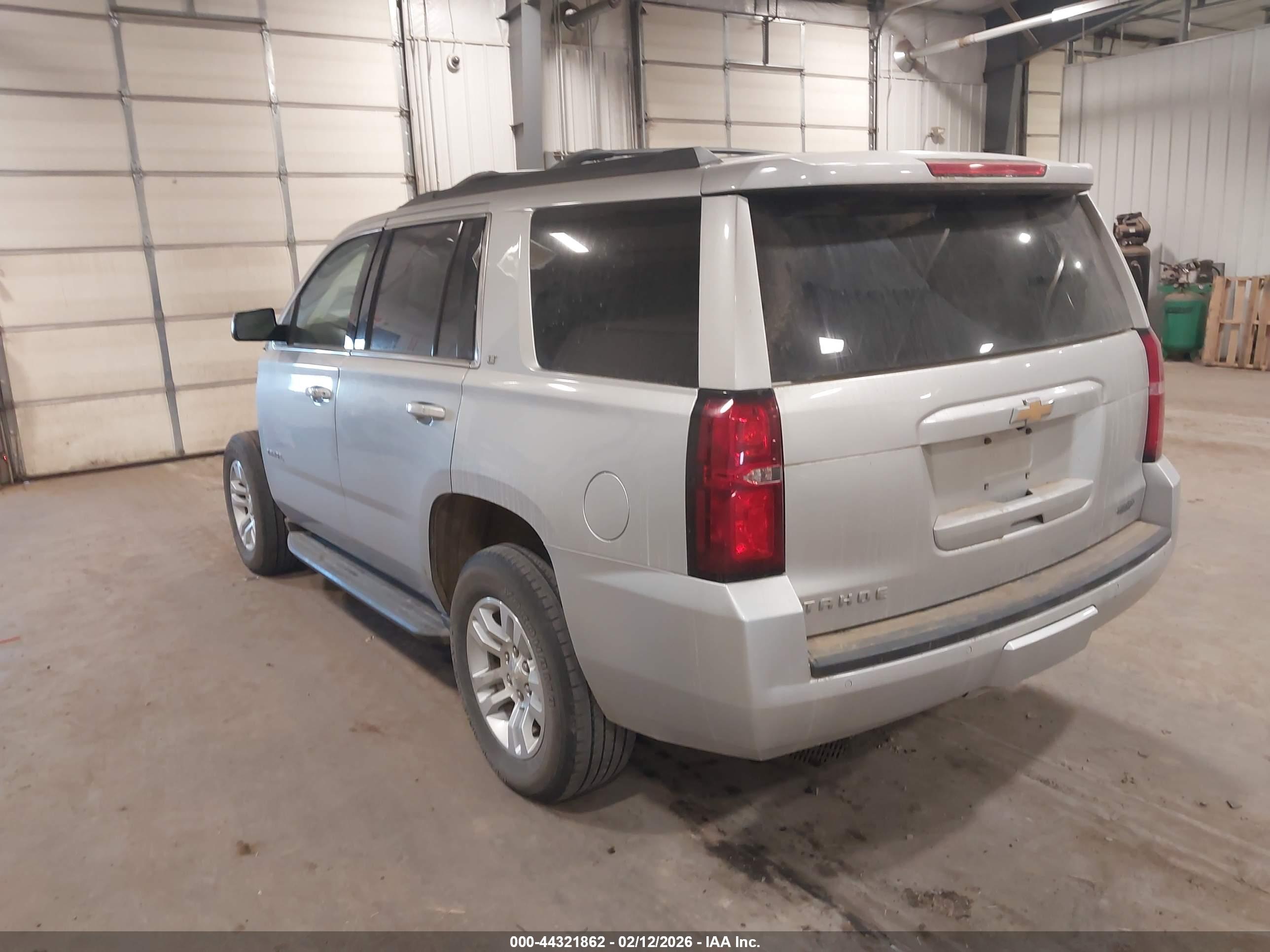 CHEVROLET TAHOE image 3