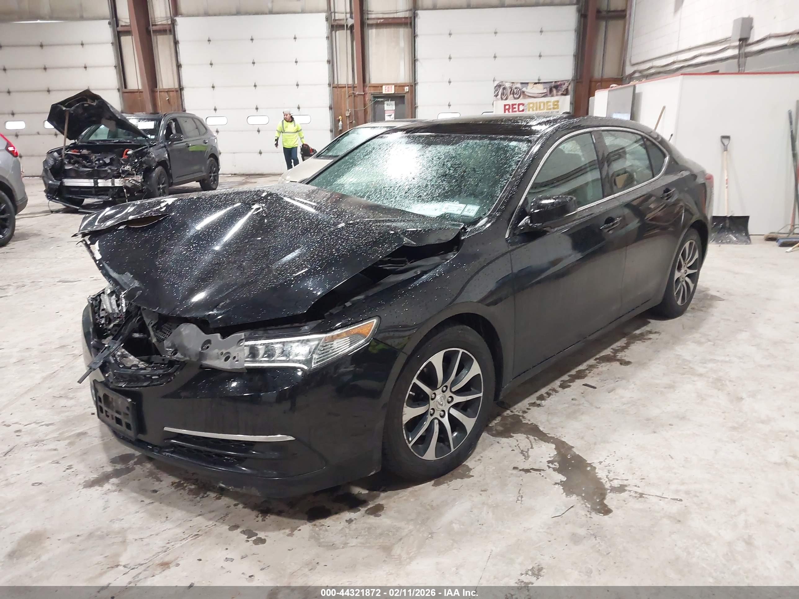 ACURA TLX image 2