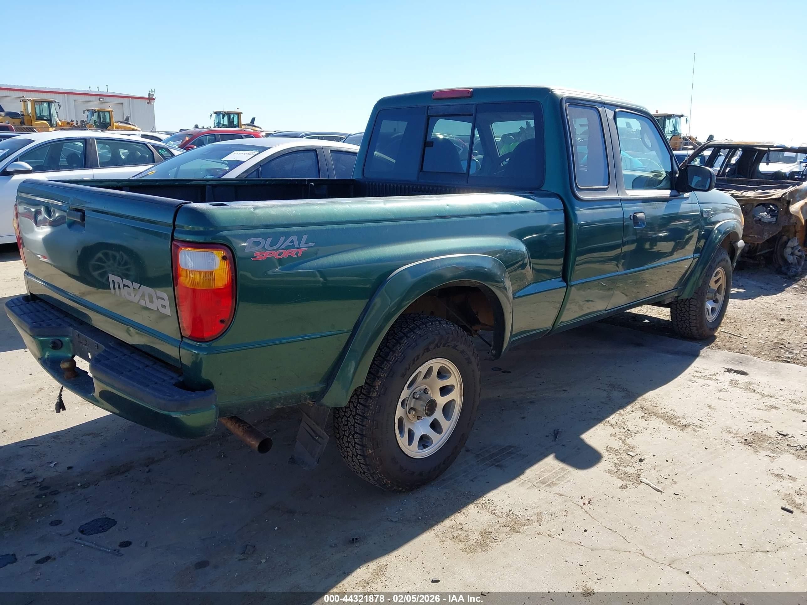 MAZDA B3000 image 4