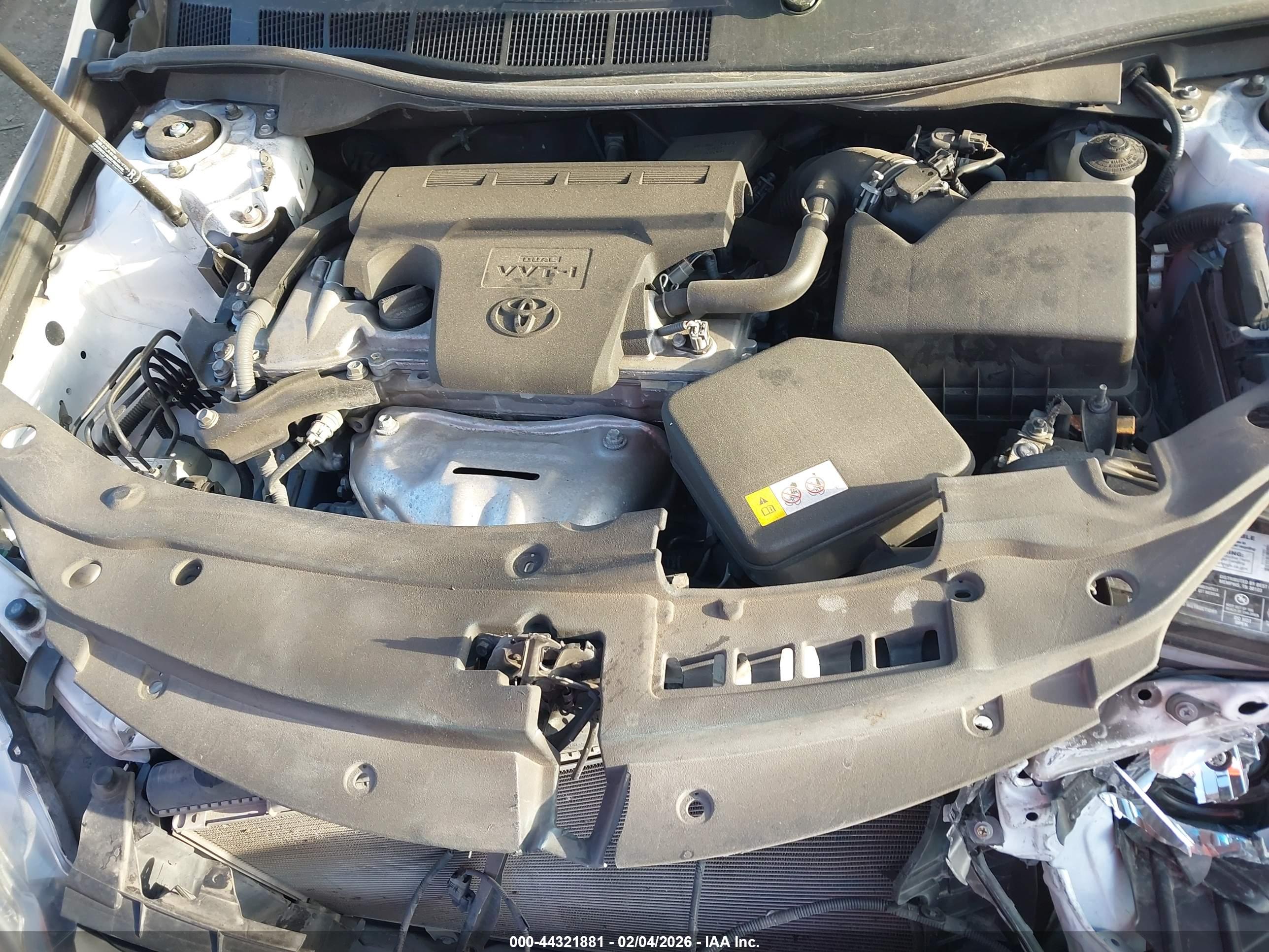 TOYOTA CAMRY image 10