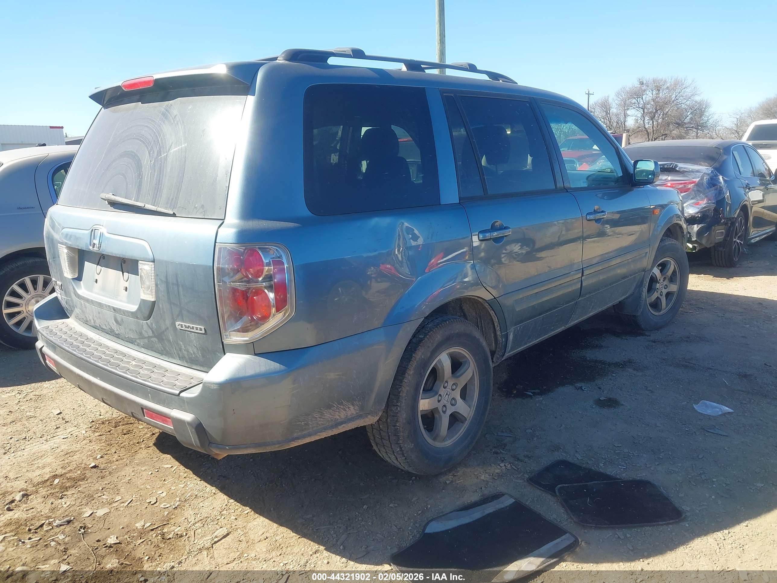 HONDA PILOT image 4