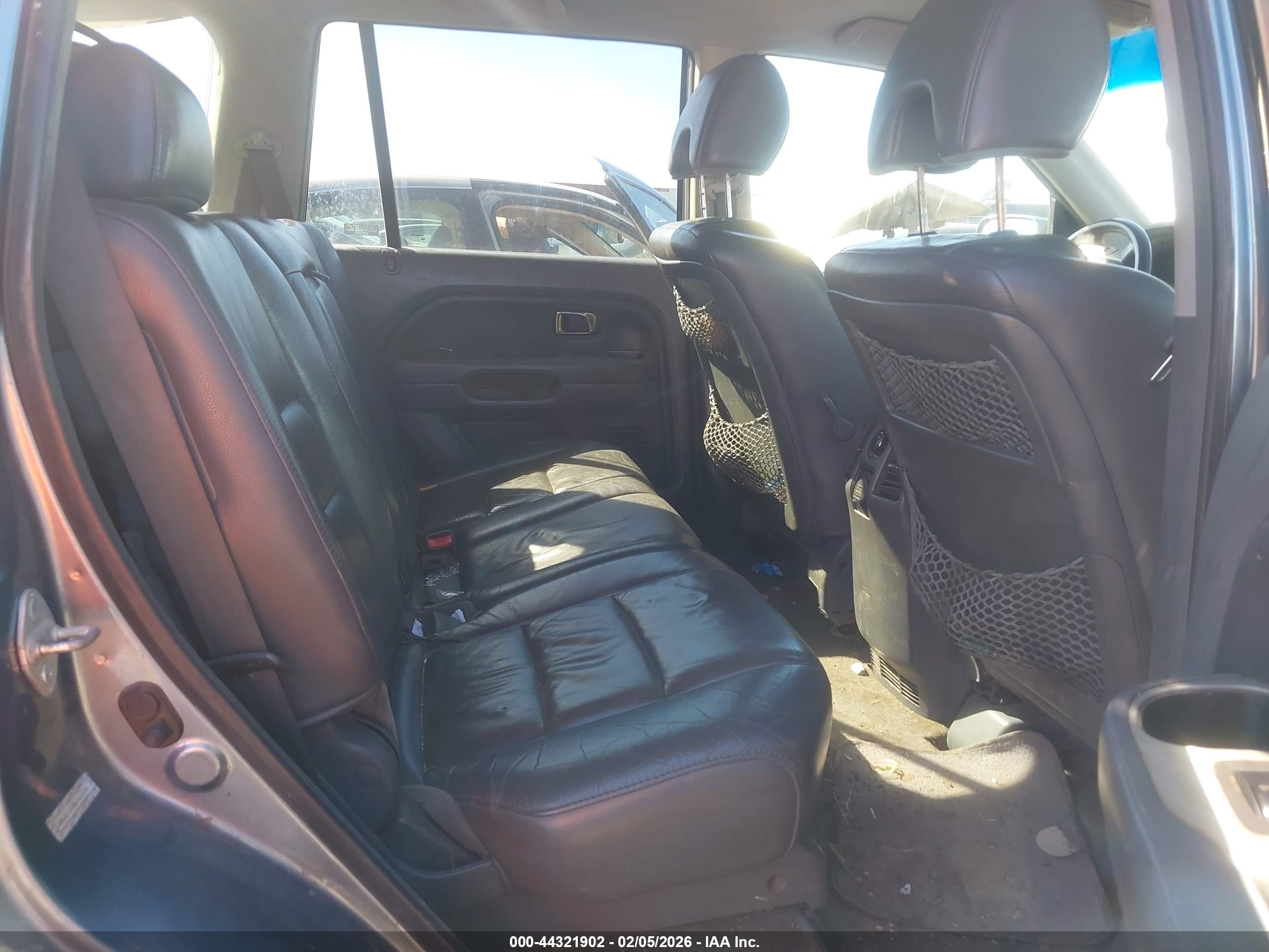 HONDA PILOT image 8