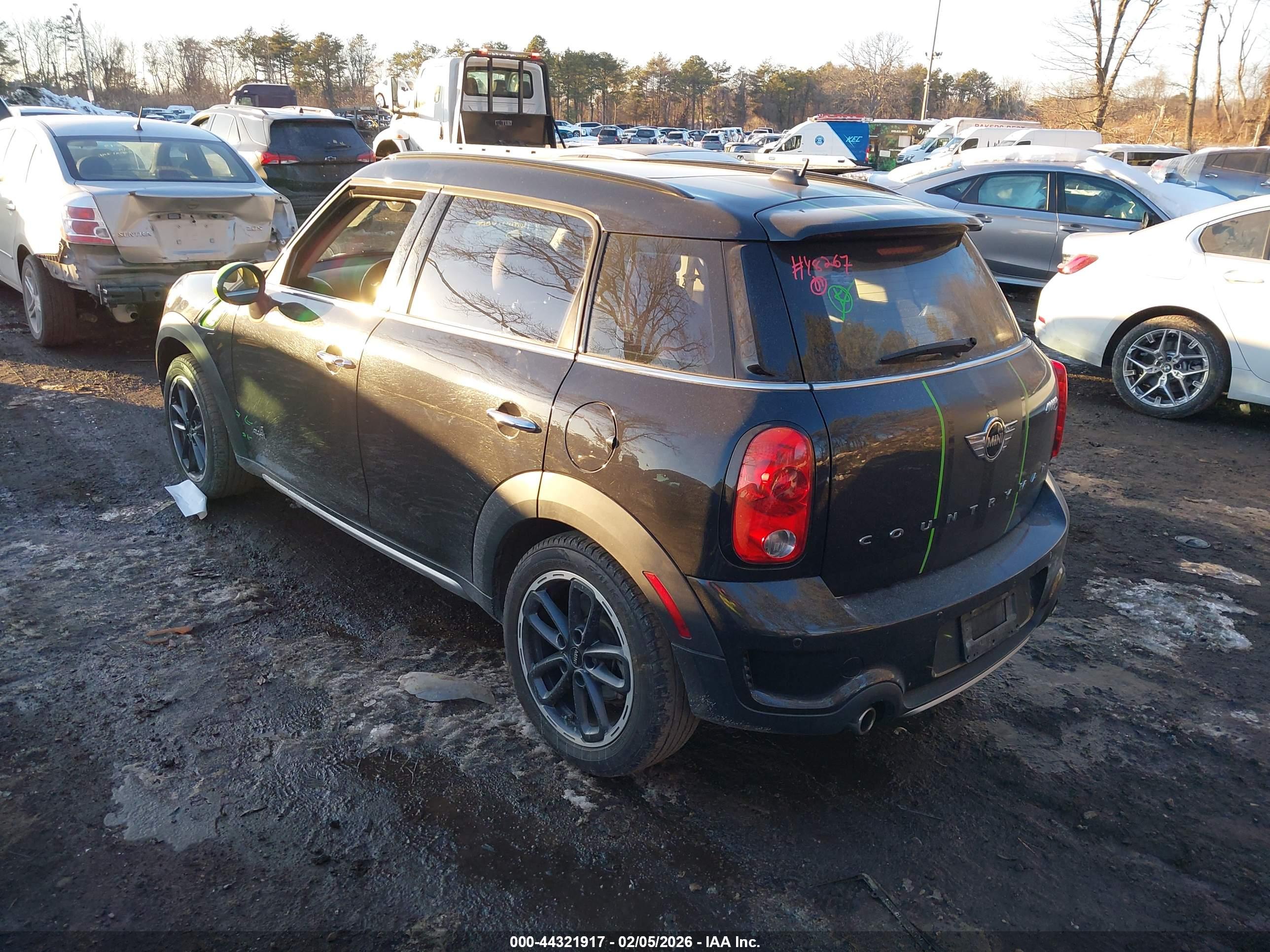 MINI COUNTRYMAN image 3