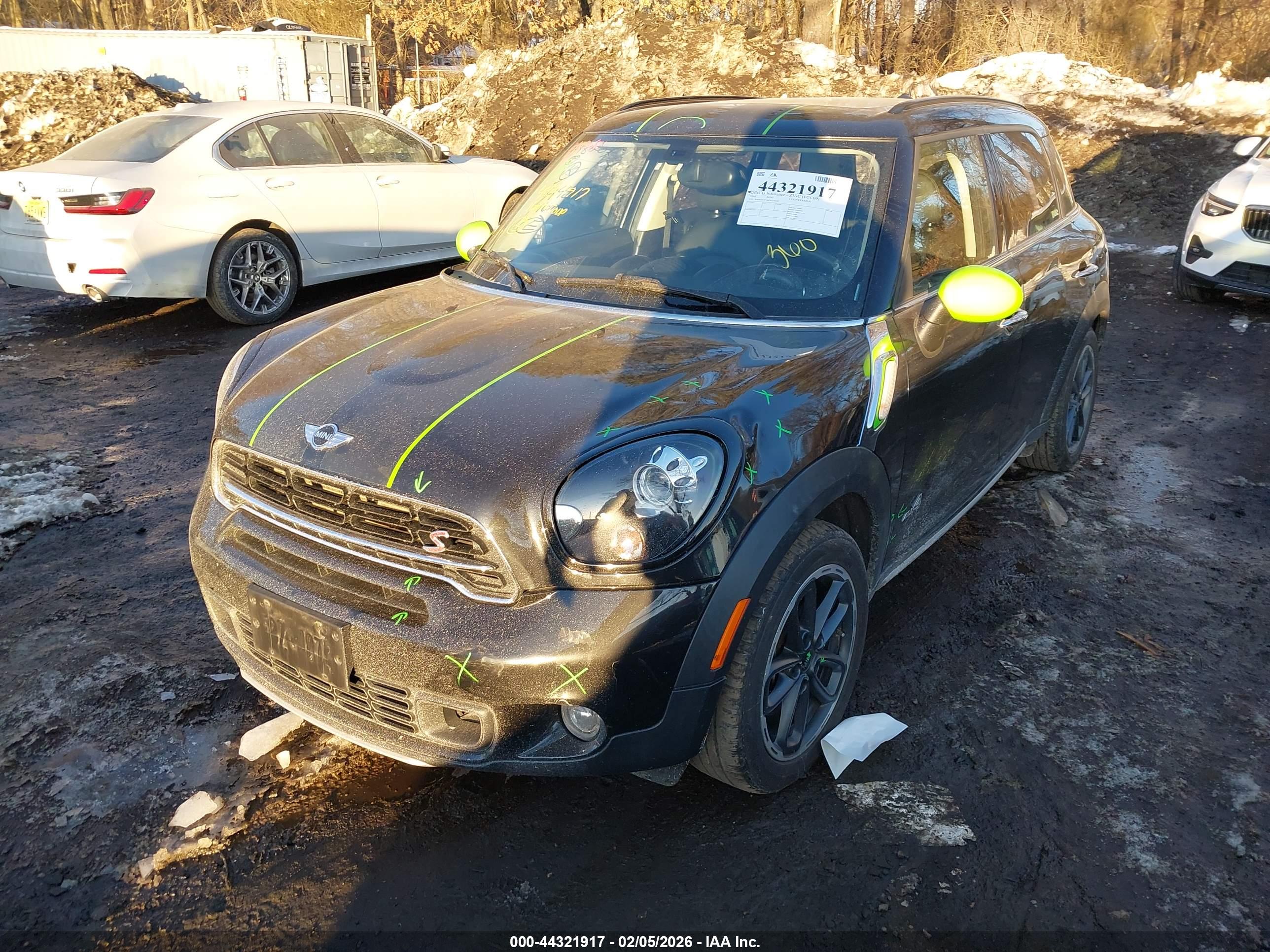 MINI COUNTRYMAN image 6