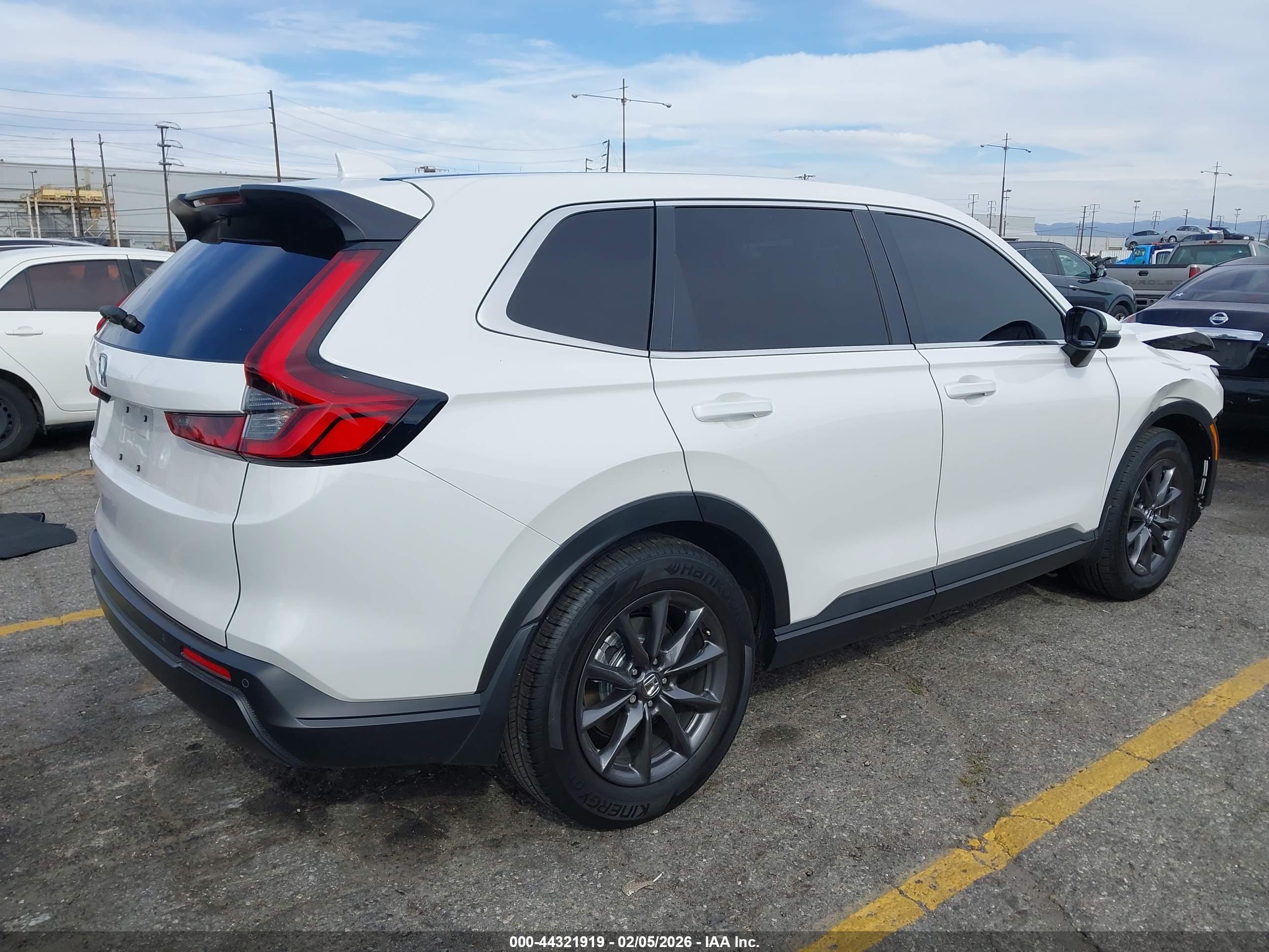HONDA CR-V image 4
