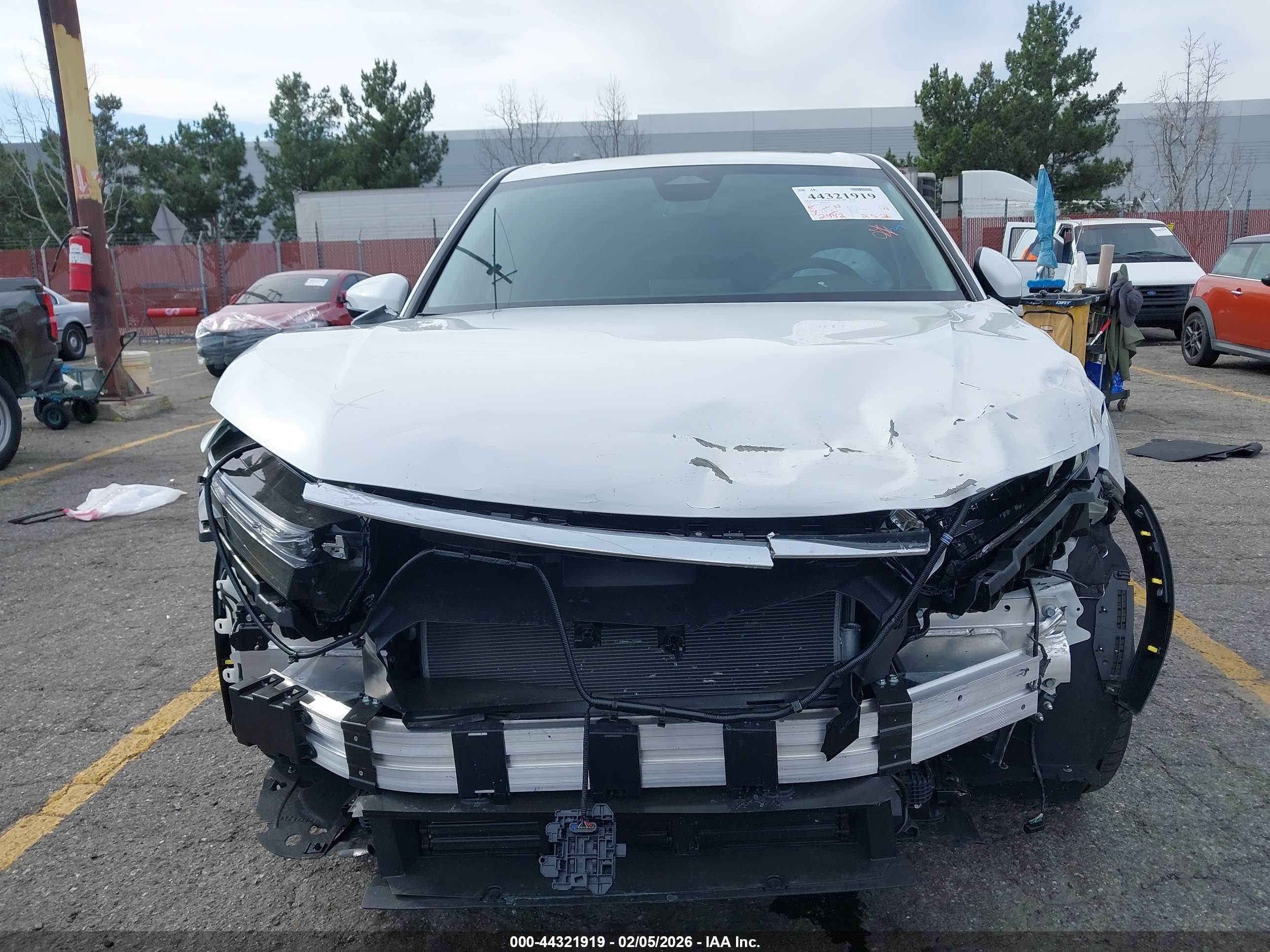HONDA CR-V image 6