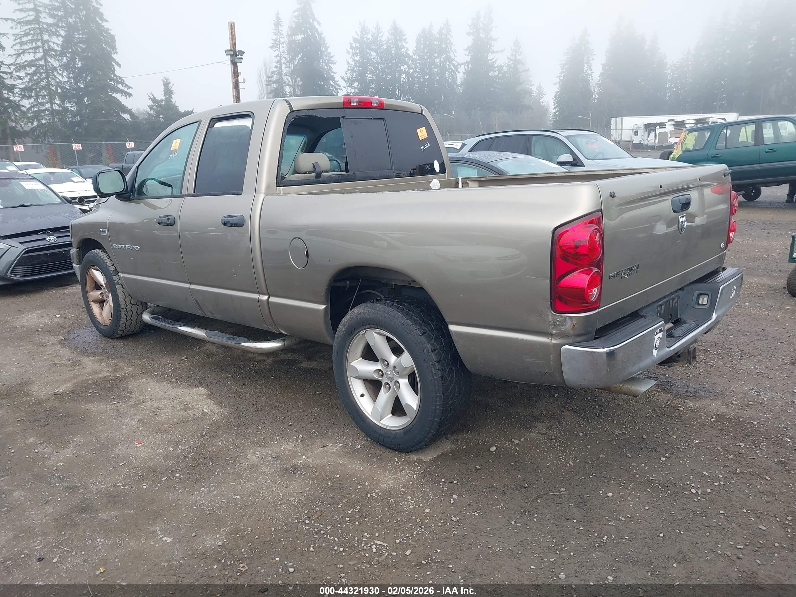 DODGE RAM image 3