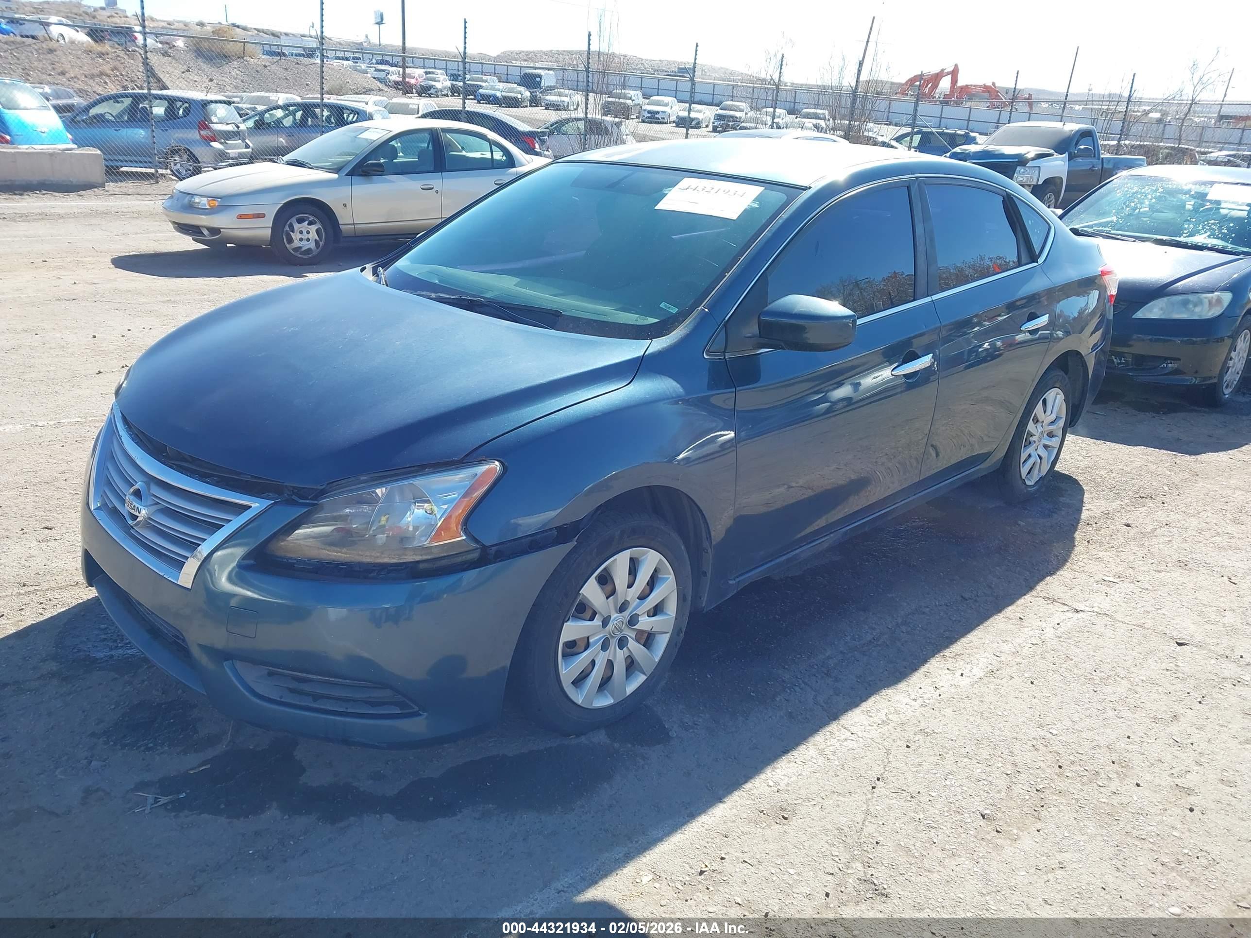 NISSAN SENTRA image 2