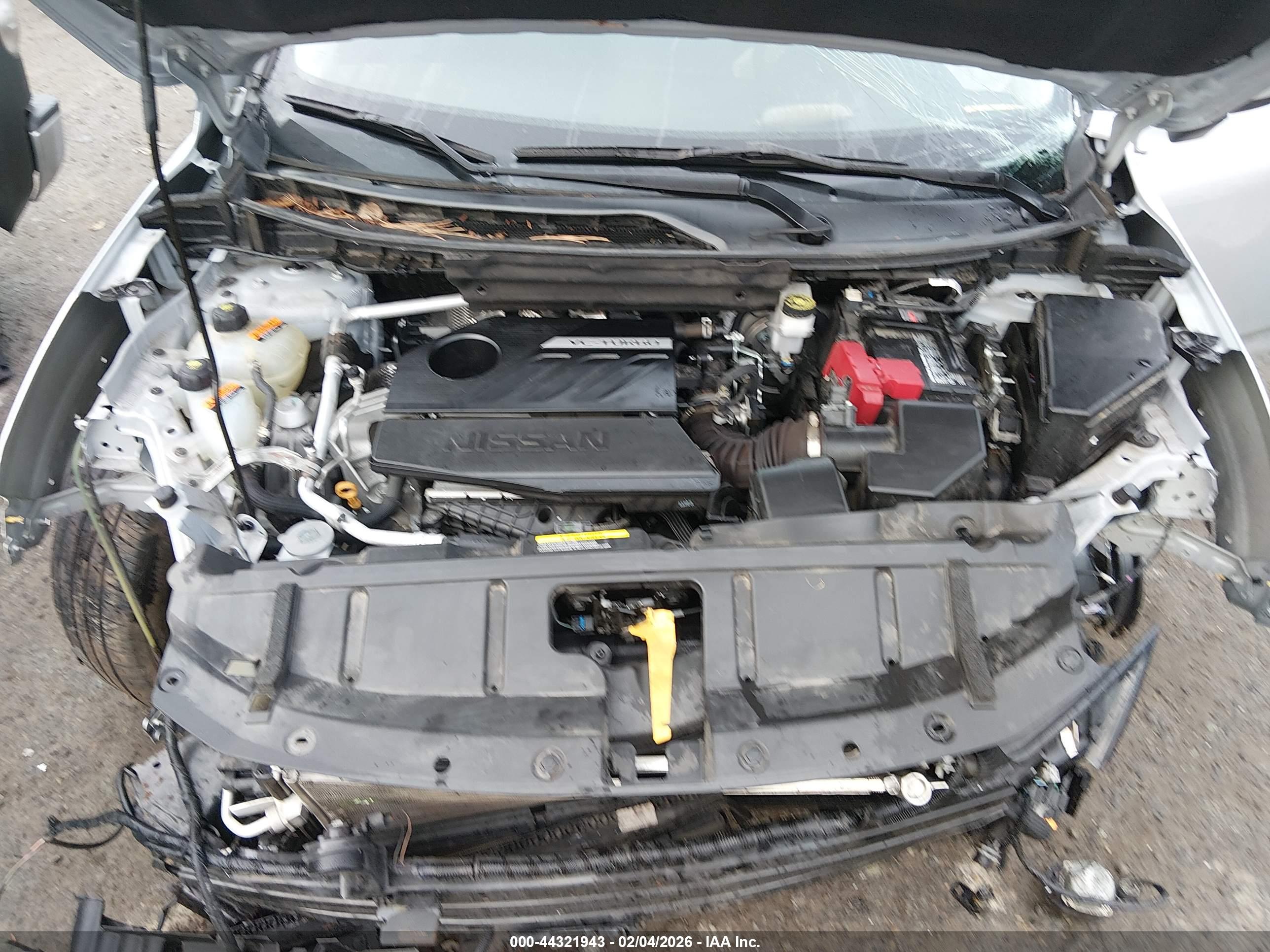 NISSAN ROGUE image 10