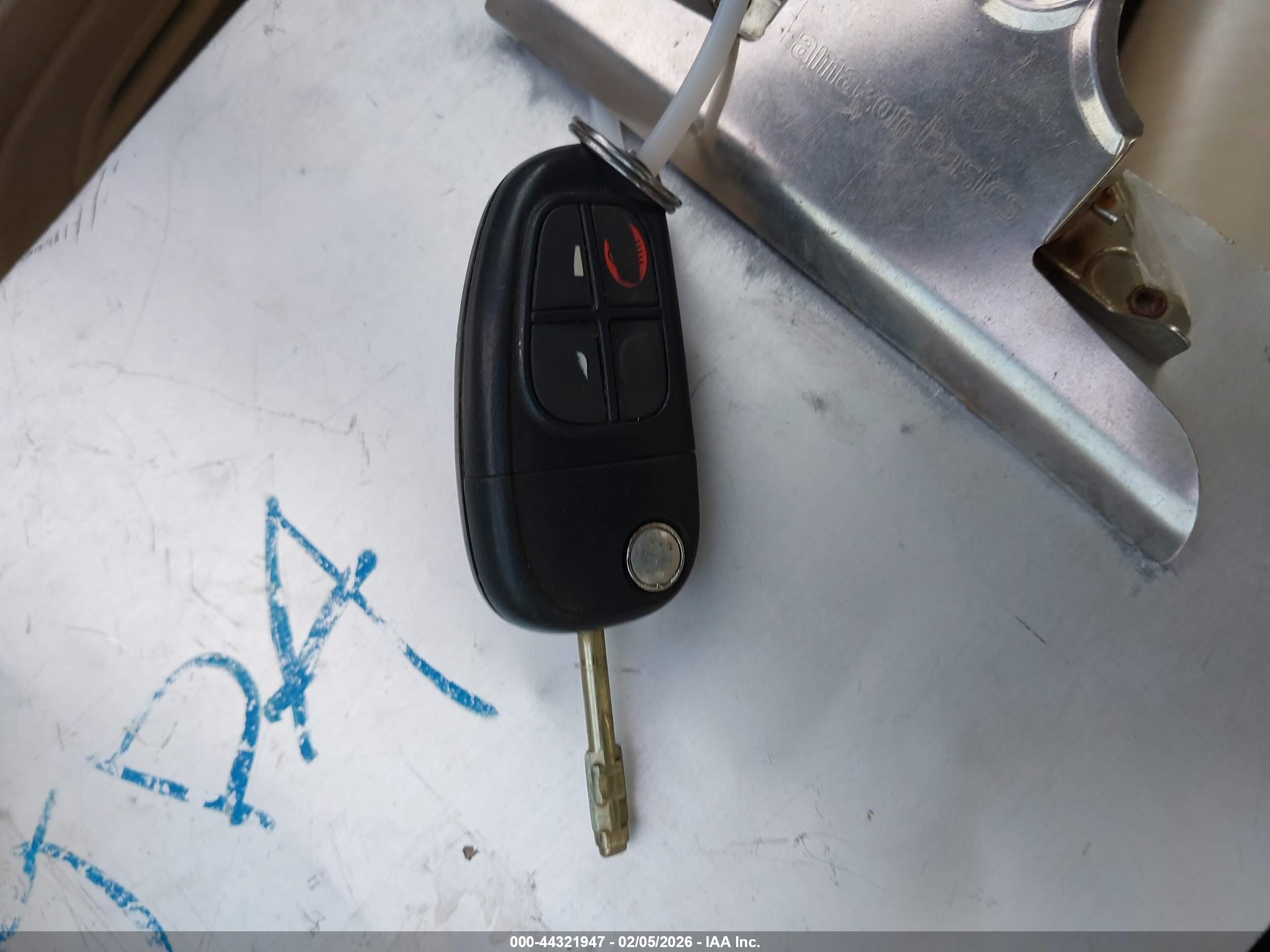 JAGUAR X-TYPE image 11