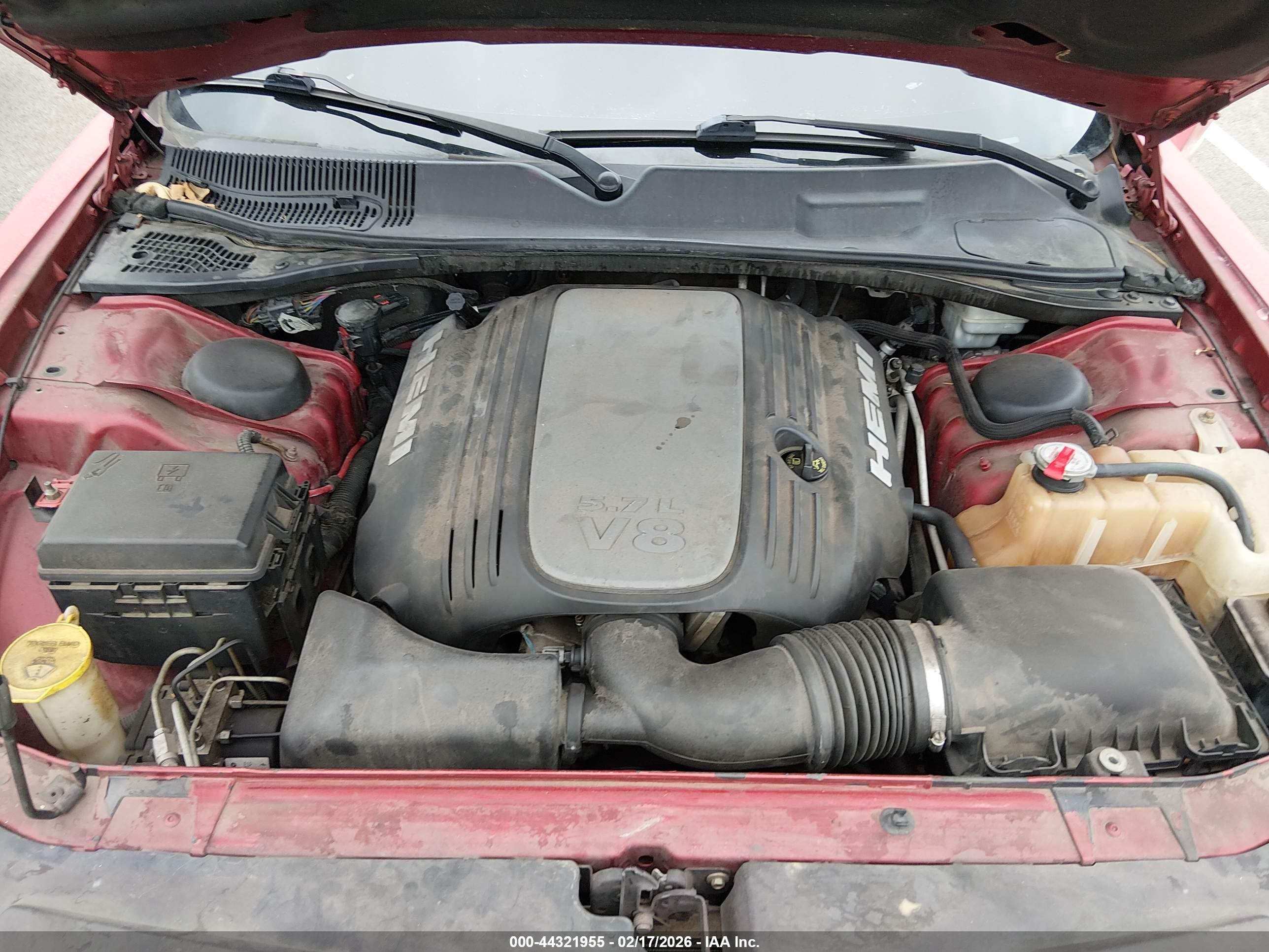 DODGE CHALLENGER image 10