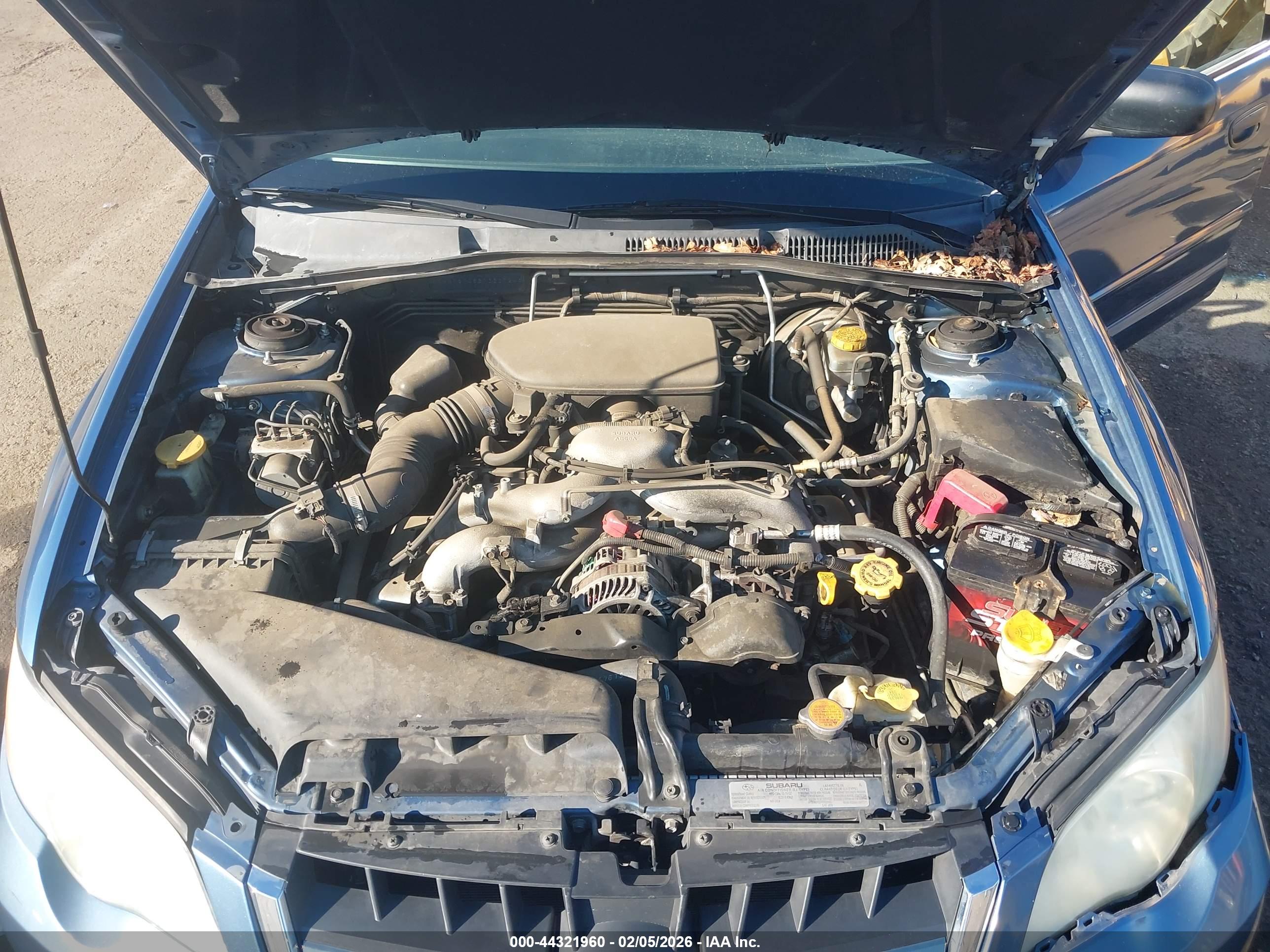 SUBARU OUTBACK image 10