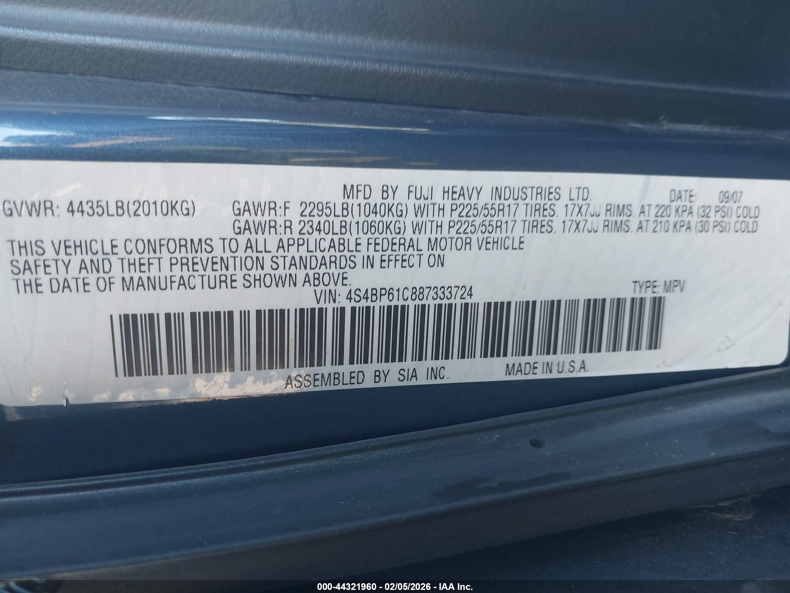 SUBARU OUTBACK image 9