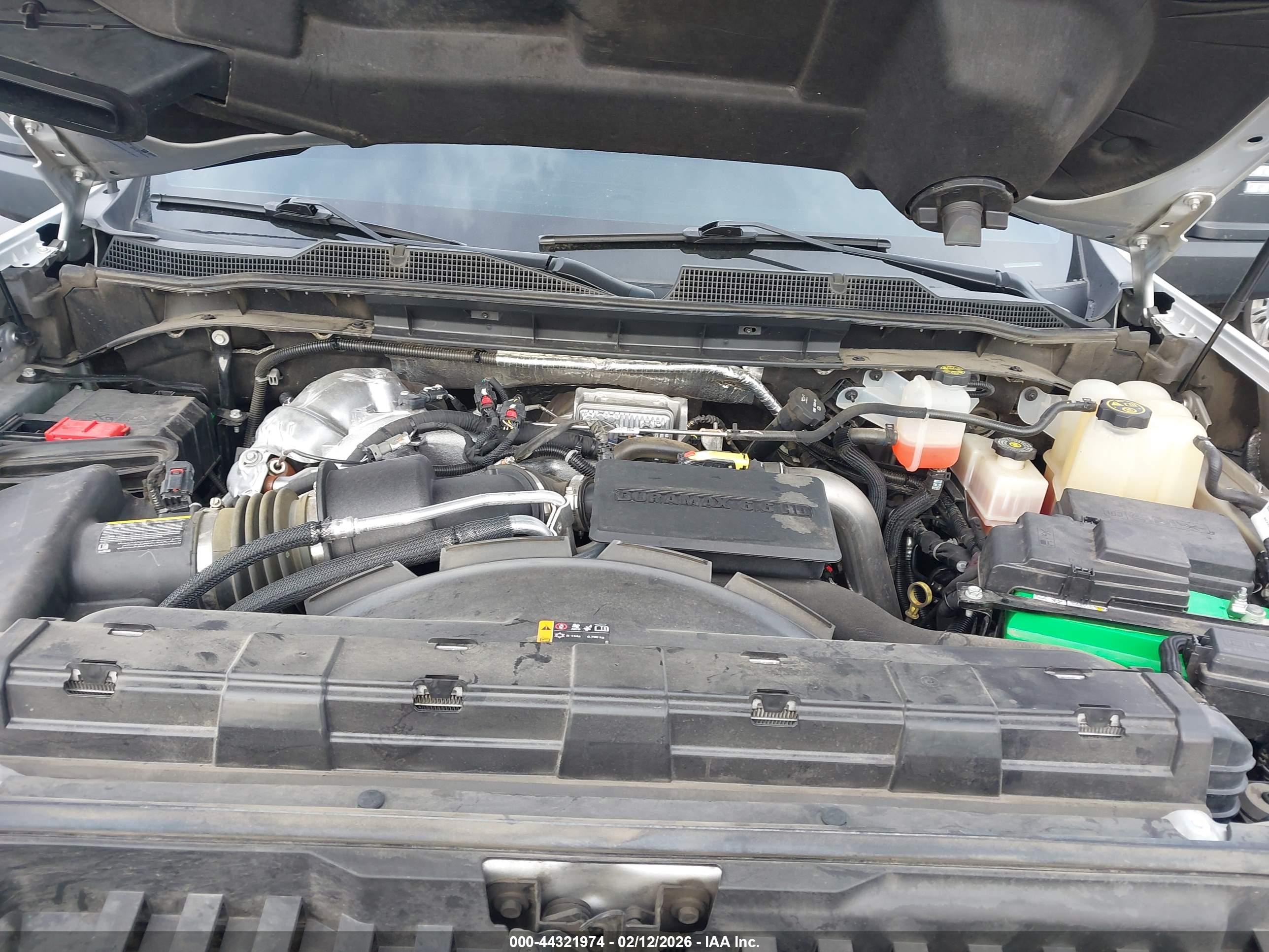 CHEVROLET SILVERADO image 10