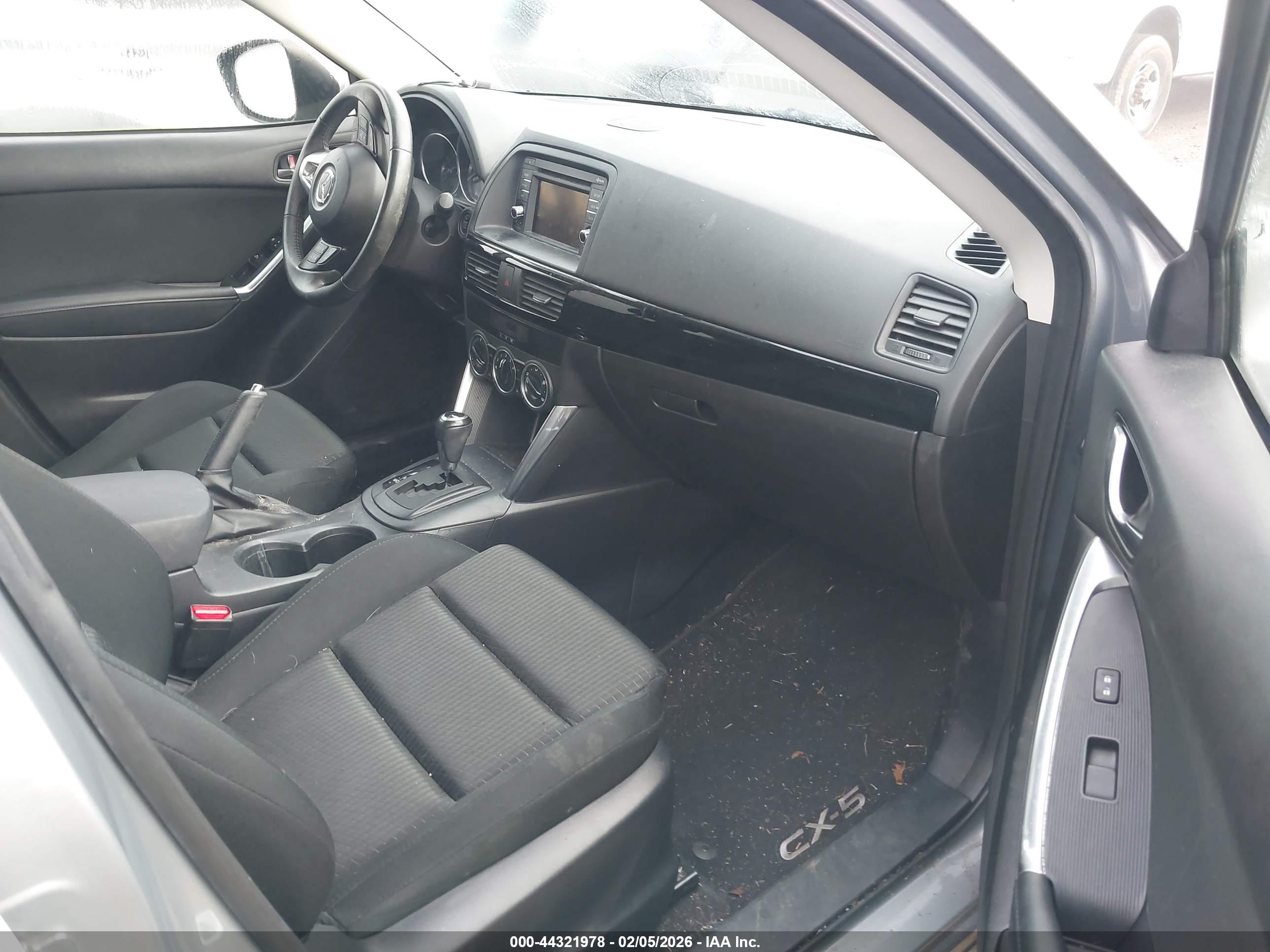 MAZDA CX-5 image 5