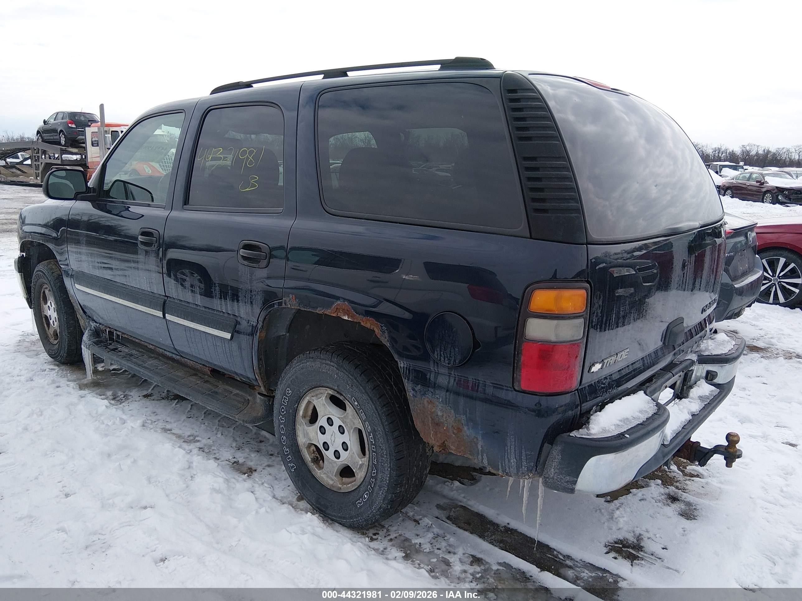 CHEVROLET TAHOE image 3
