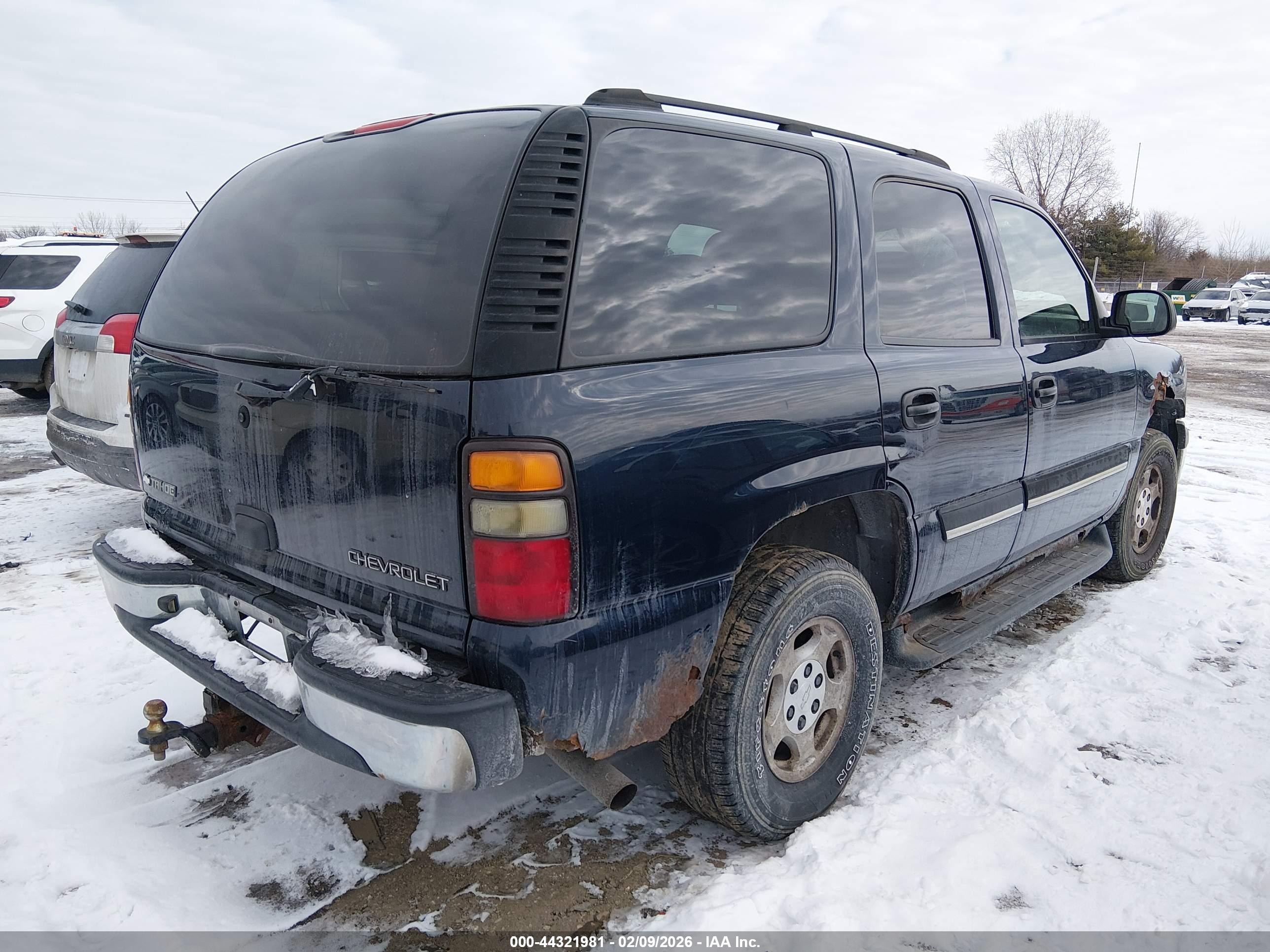 CHEVROLET TAHOE image 4