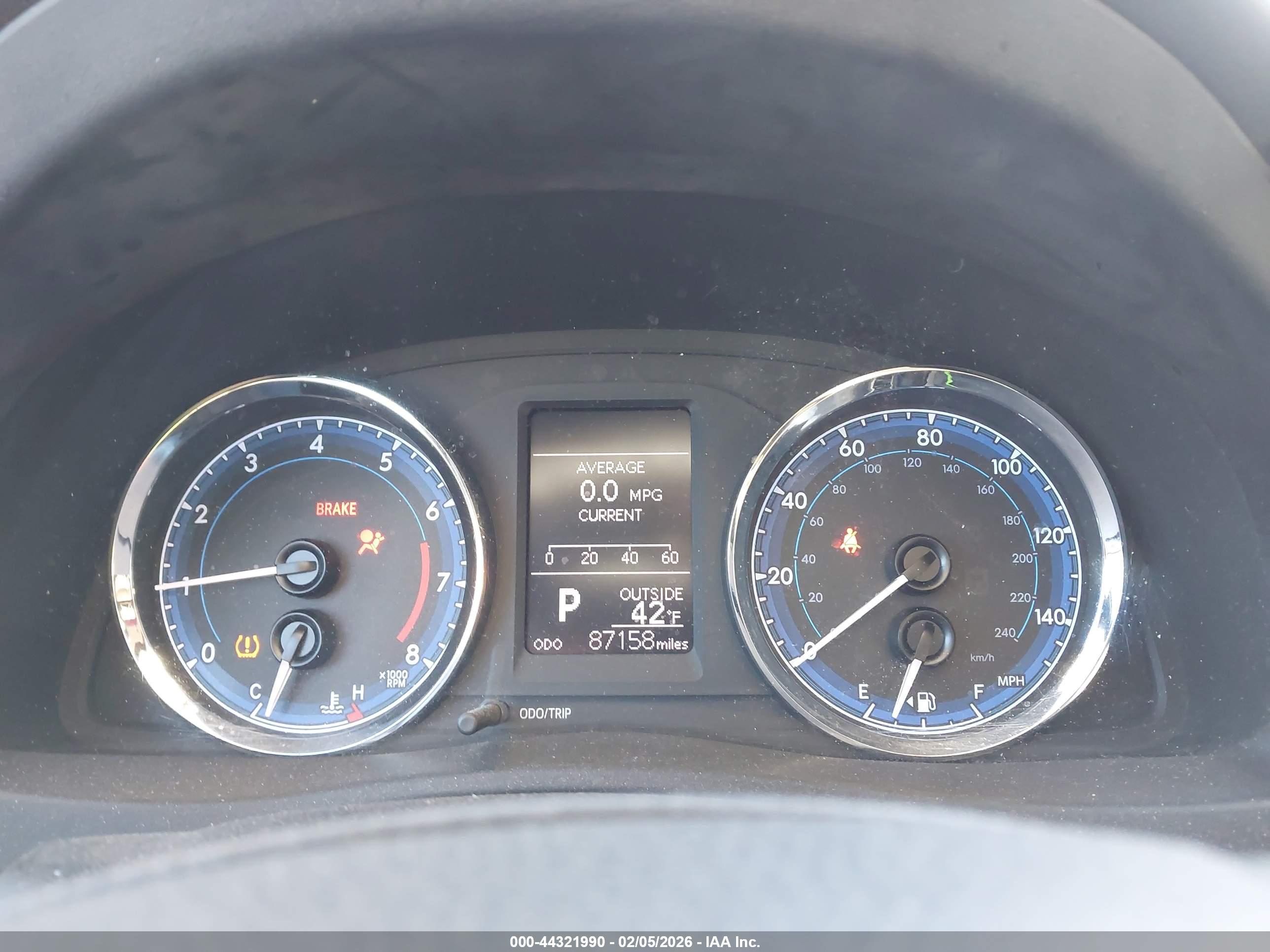TOYOTA COROLLA image 7
