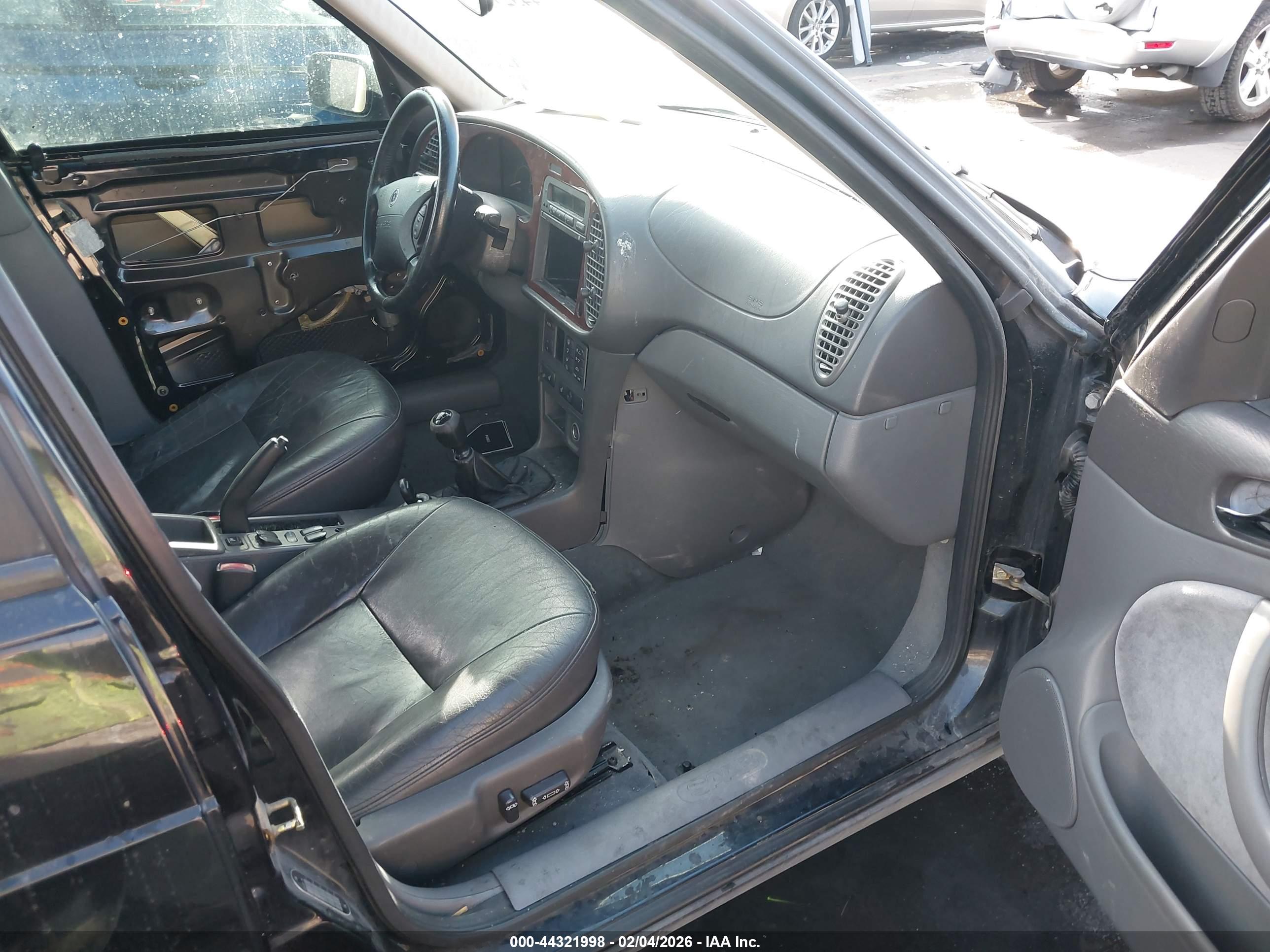 SAAB 9-3 image 5