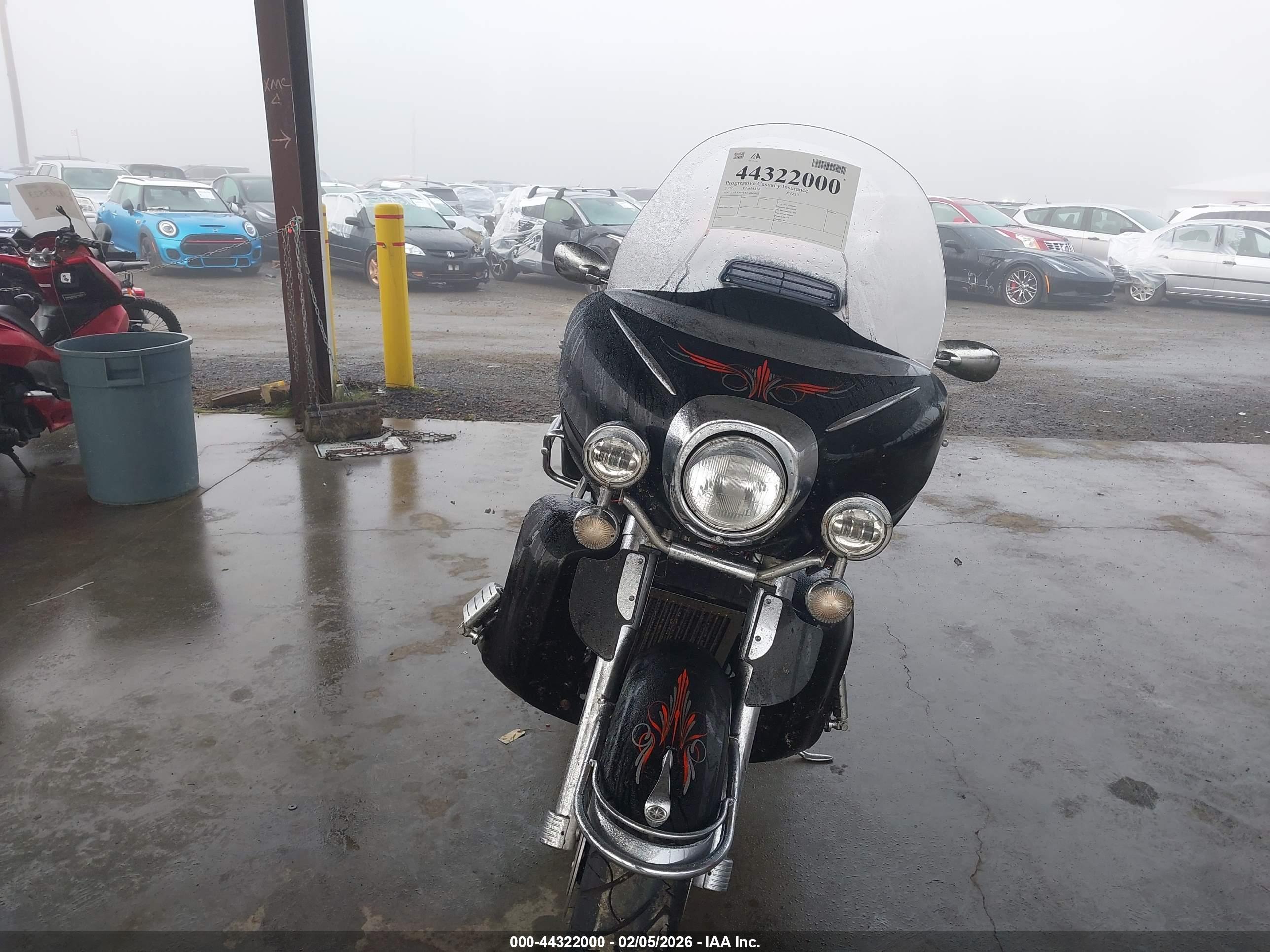 YAMAHA XVZ13 image 5