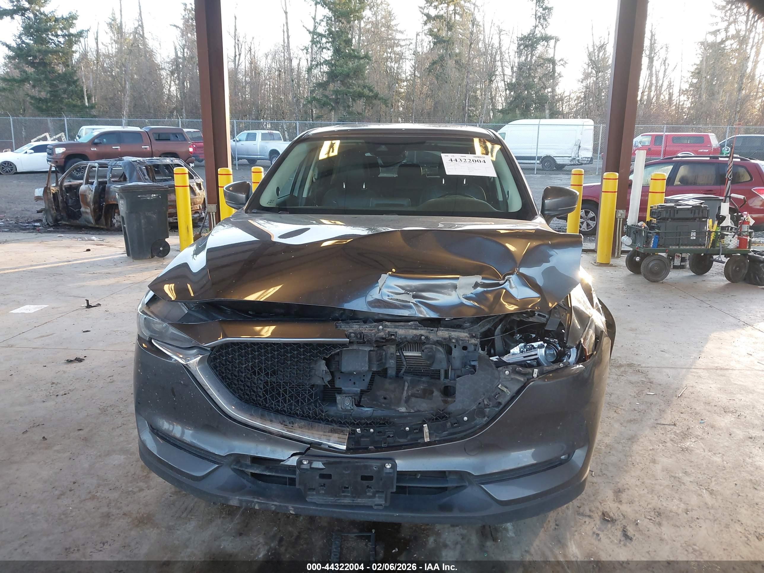 MAZDA CX-5 image 6