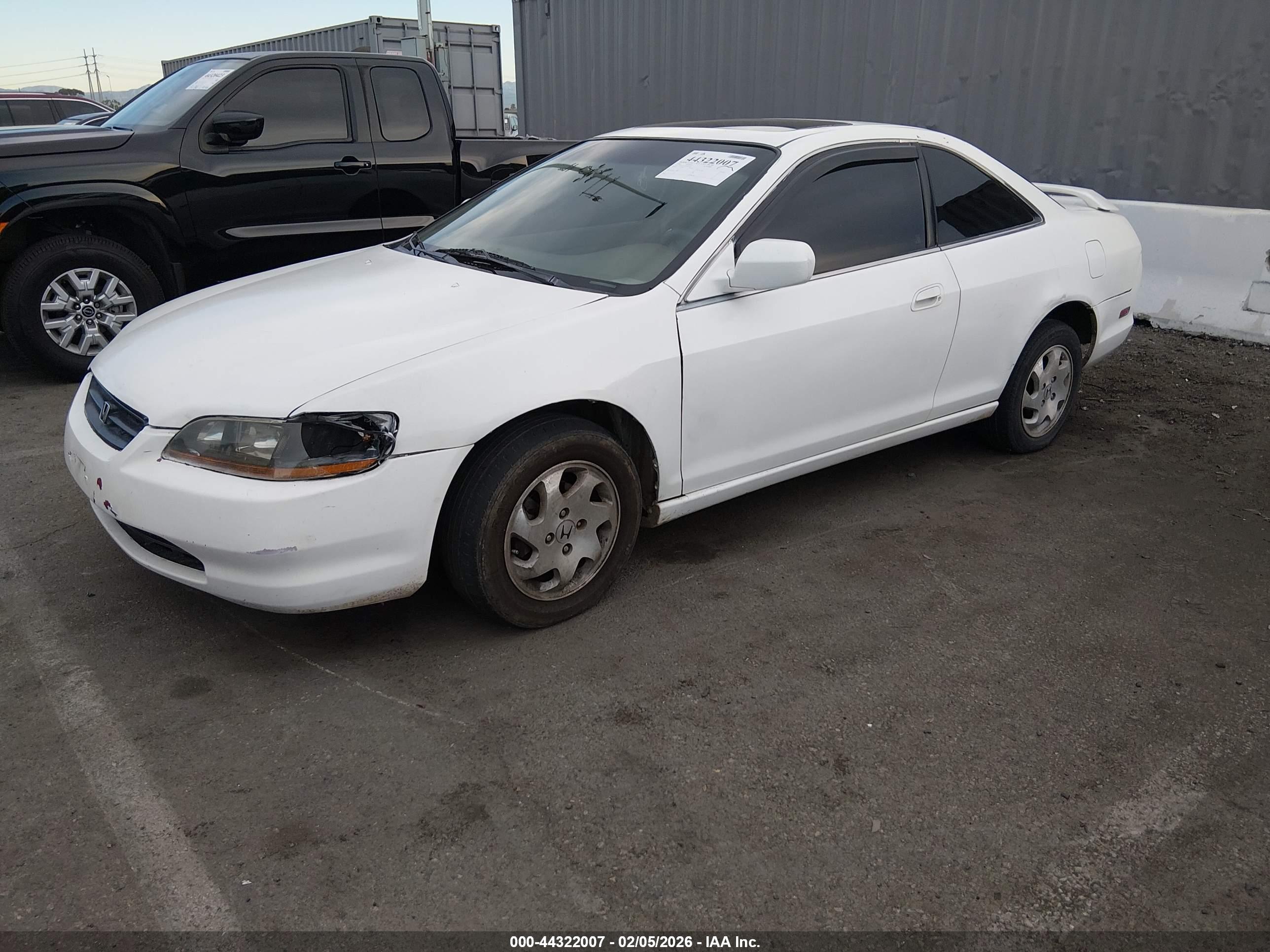HONDA ACCORD image 2