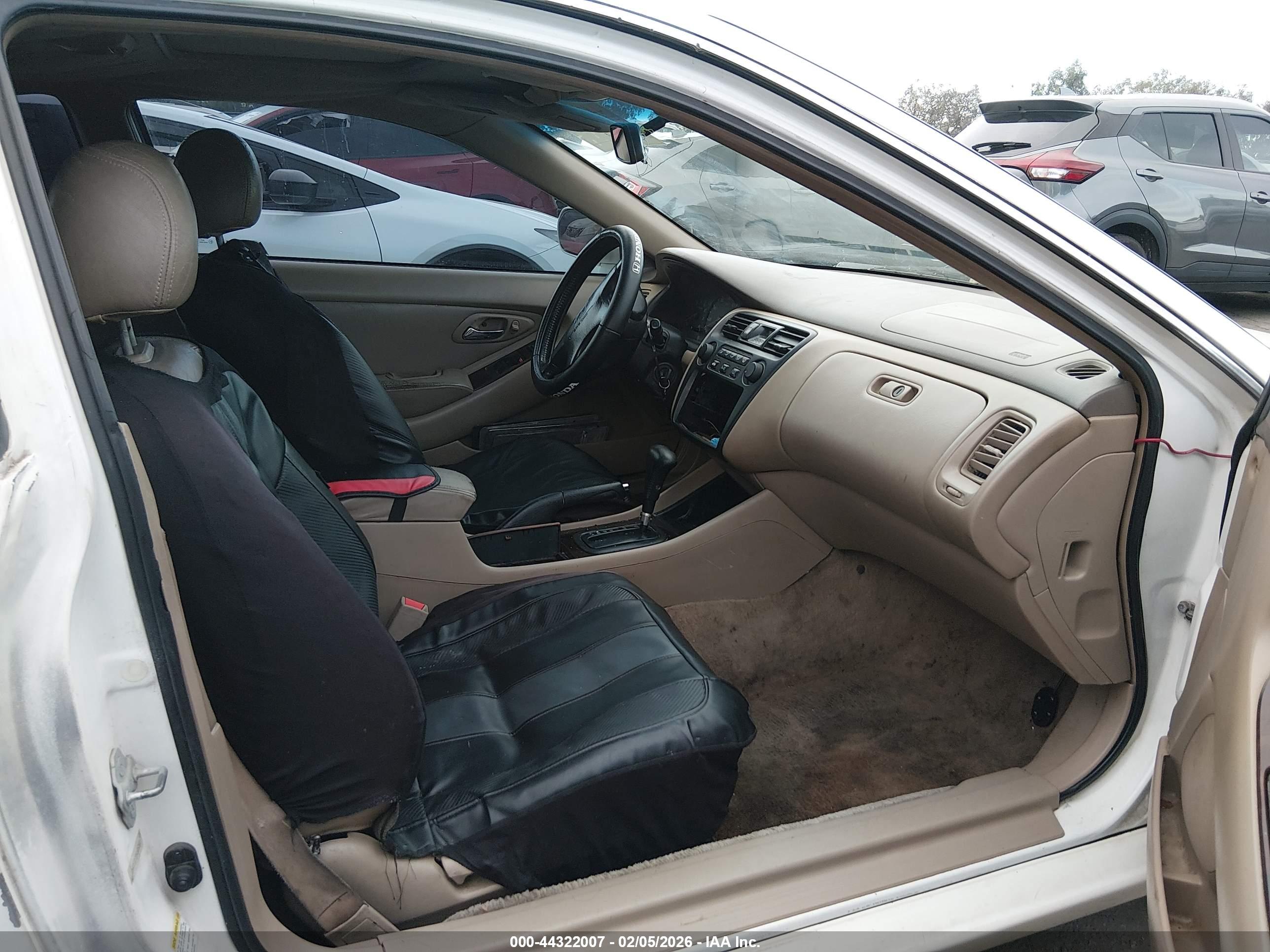 HONDA ACCORD image 5