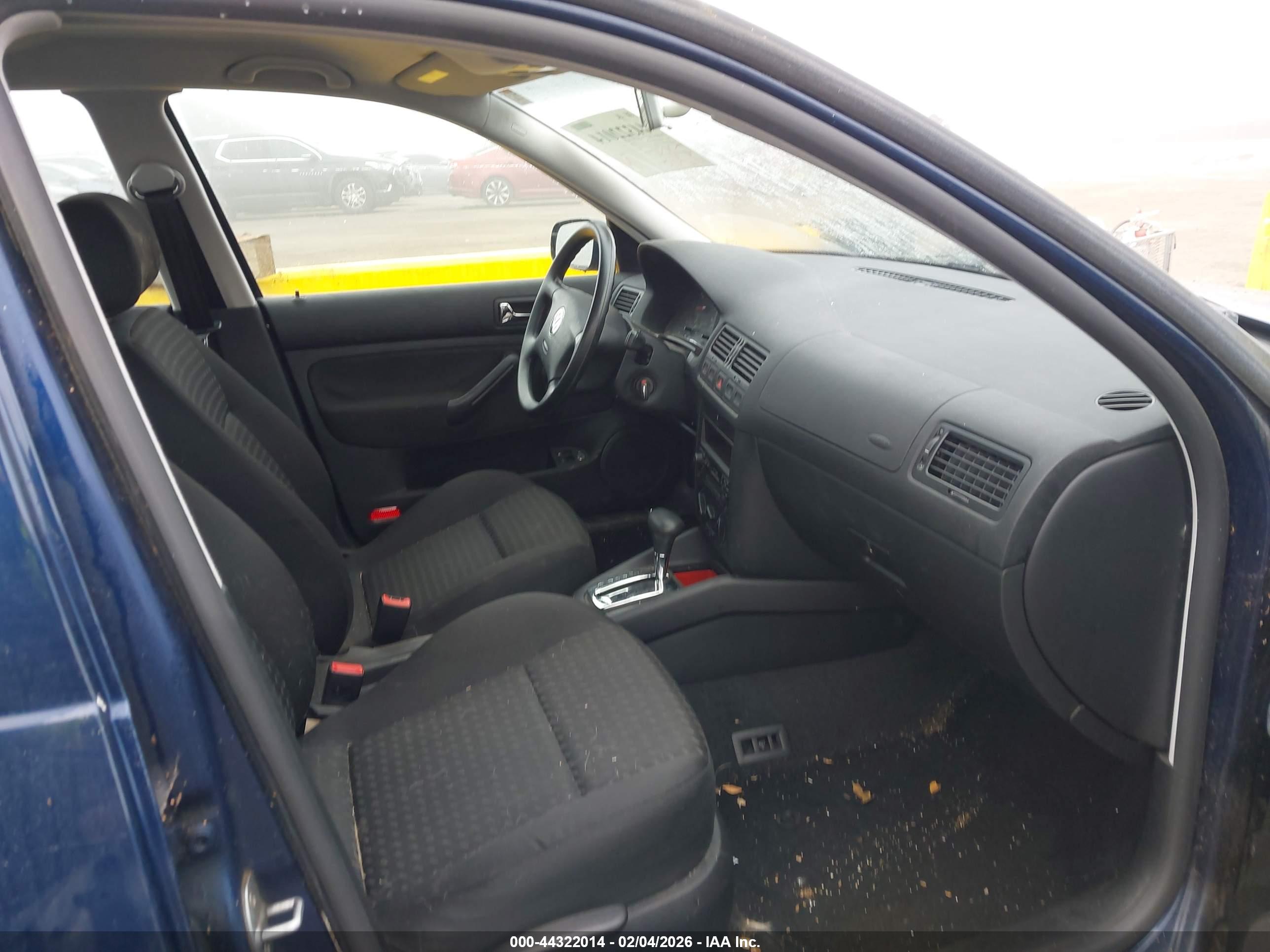 VOLKSWAGEN JETTA image 5